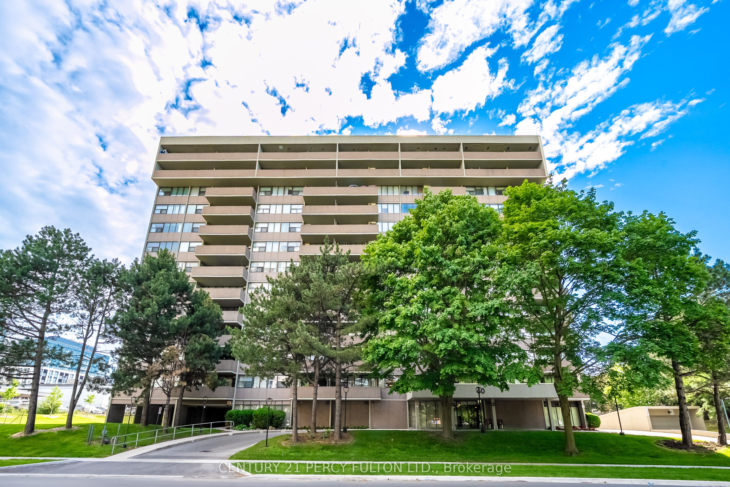 40 Bay Mills Boulevard 201, Toronto, ON M1T 3P5