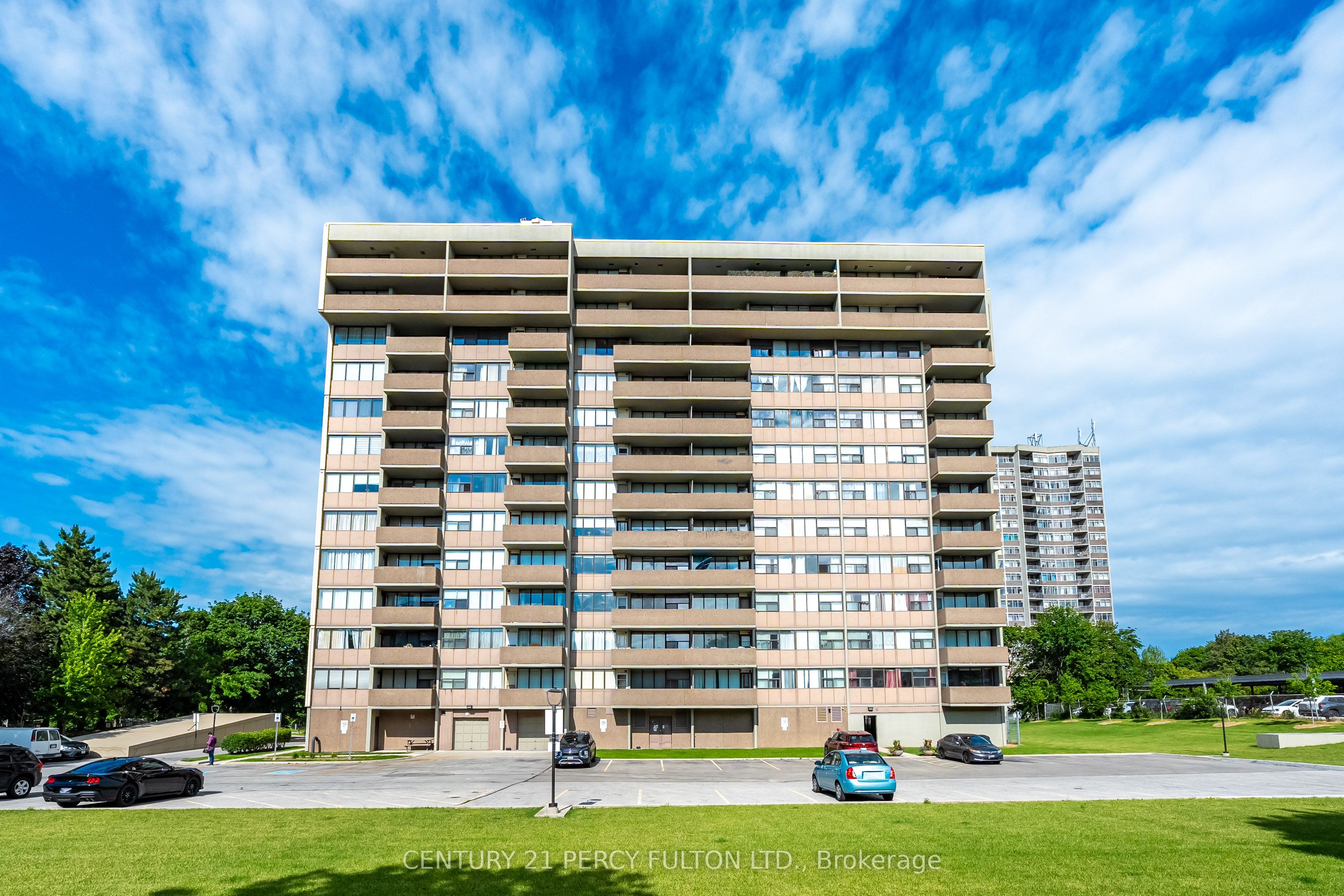 40 Bay Mills Boulevard 201, Toronto, ON M1T 3P5 photo 3