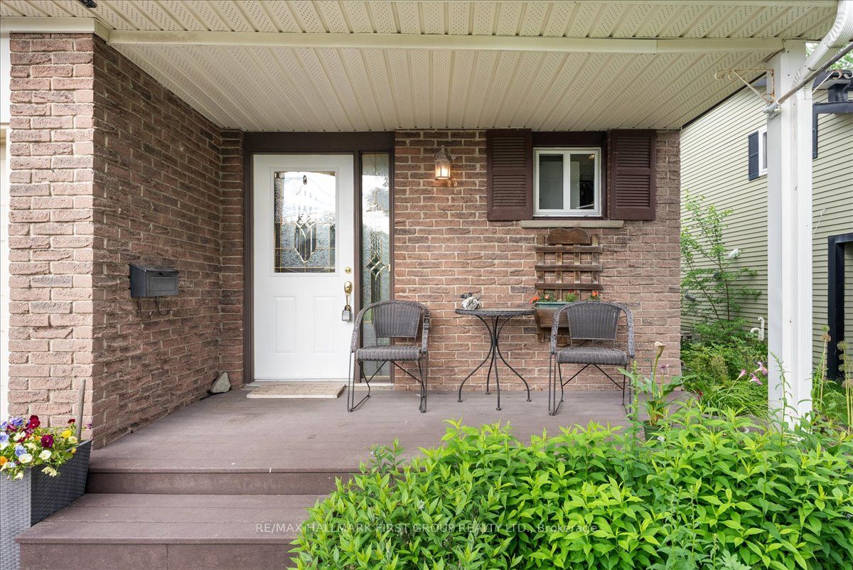 100 Martin Road, Clarington, ON L1C 3N4 photo 3