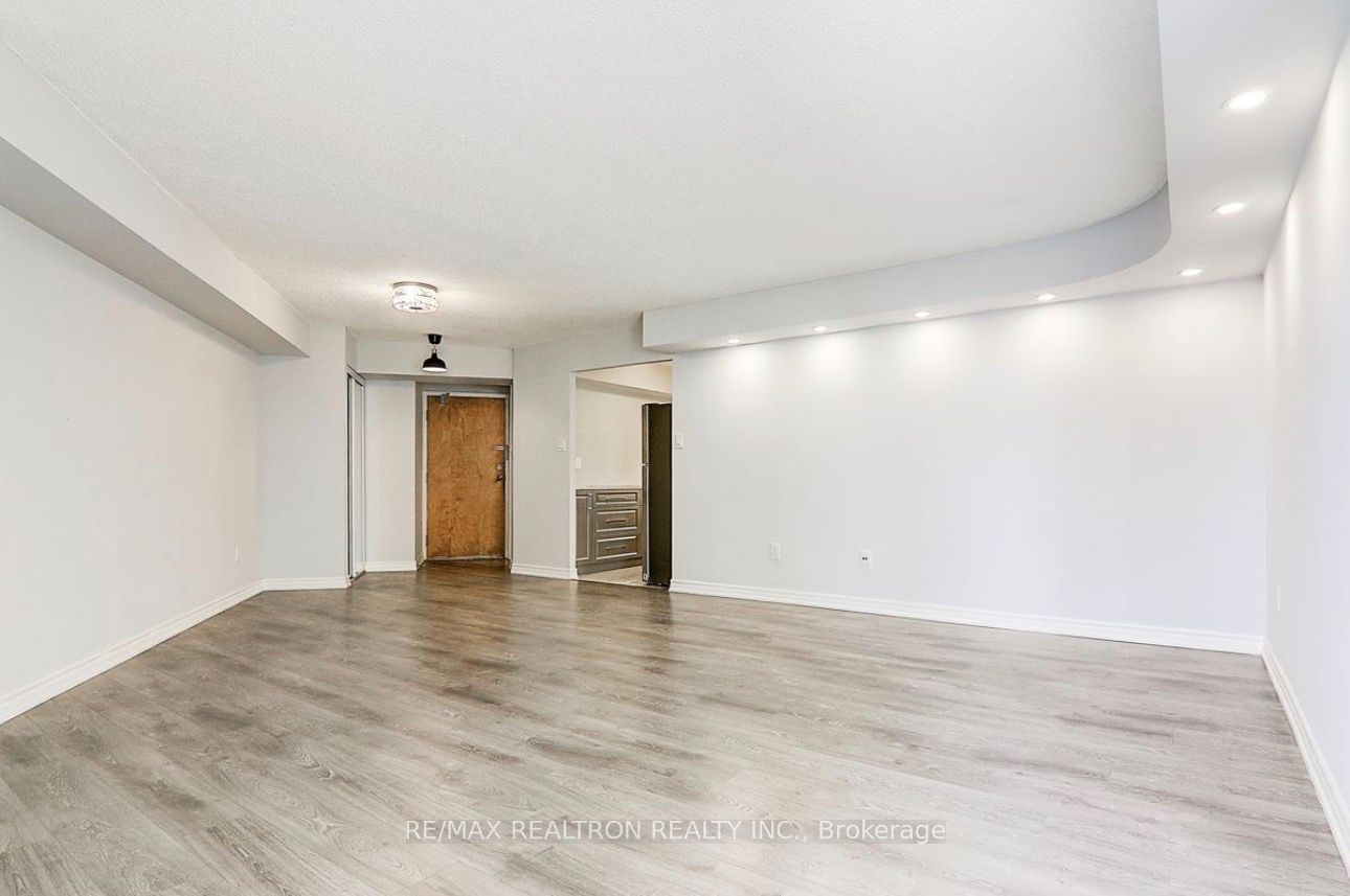 3050 Ellesmere Road 1701, Toronto, ON M1E 5E6 photo 5