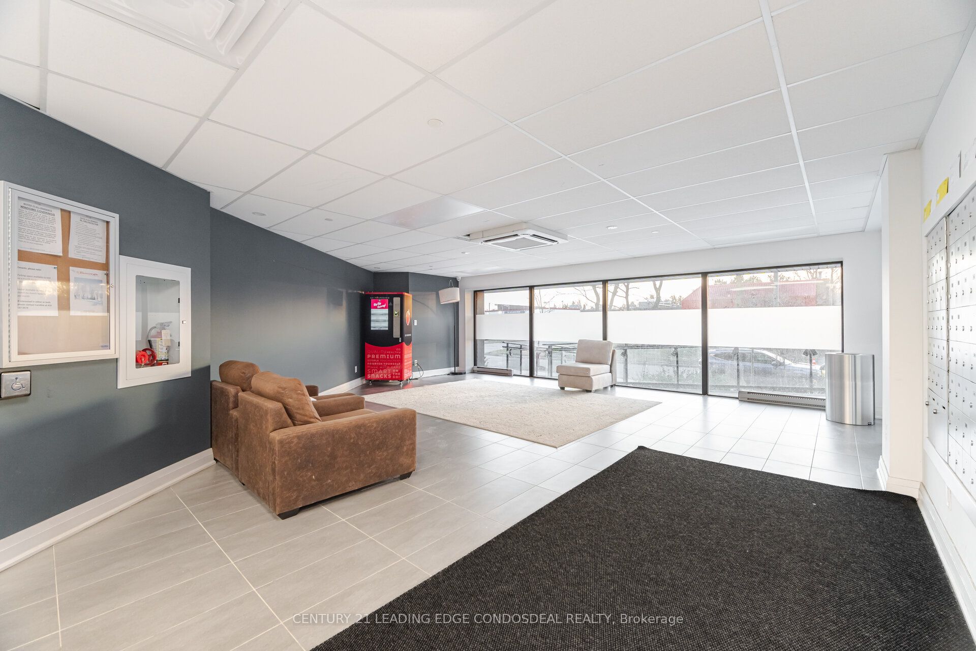 1 Falaise Road 424, Toronto, ON M1E 0B9 photo 4