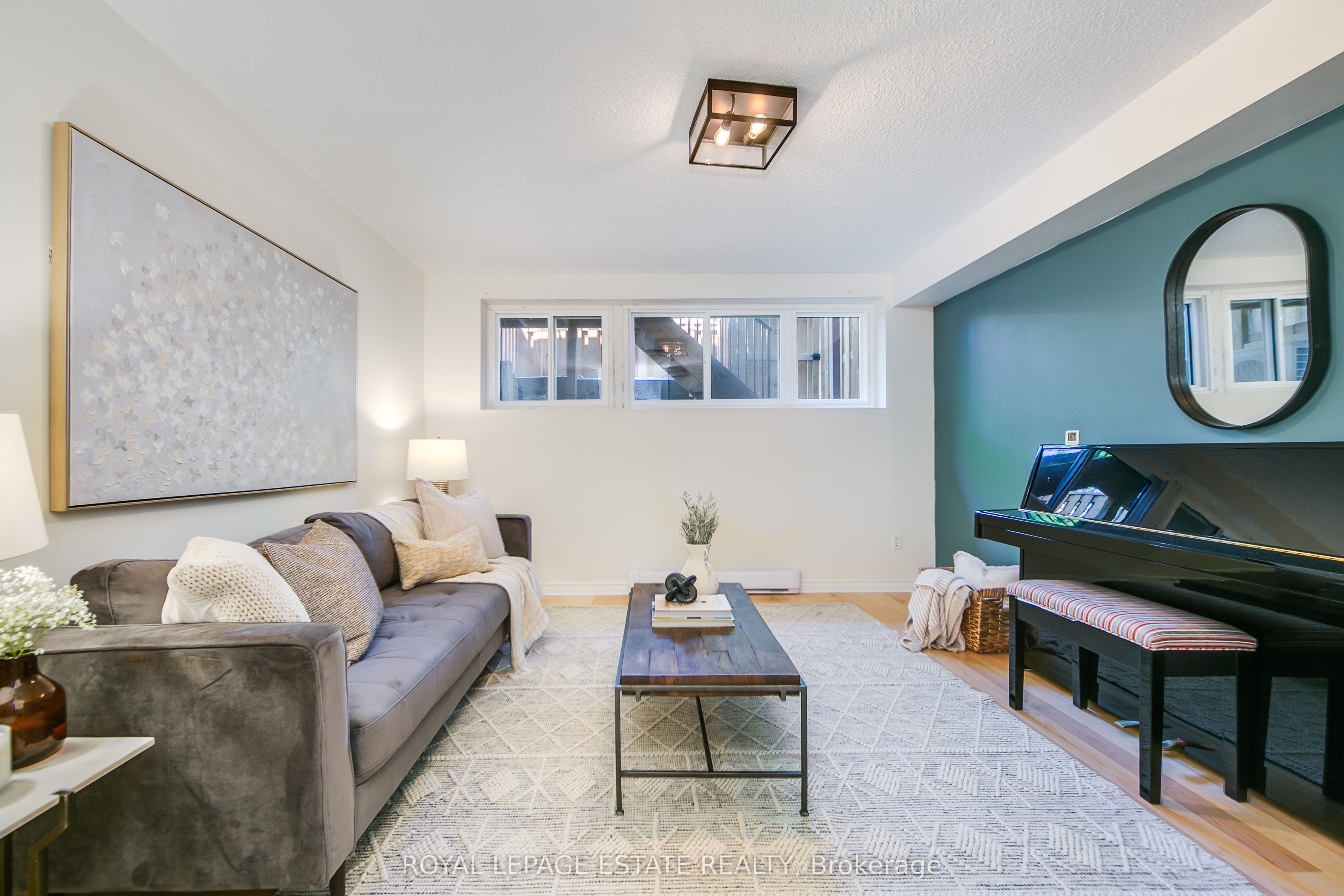1209 Queen Street E 72, Toronto, ON M4M 3H4 photo 3