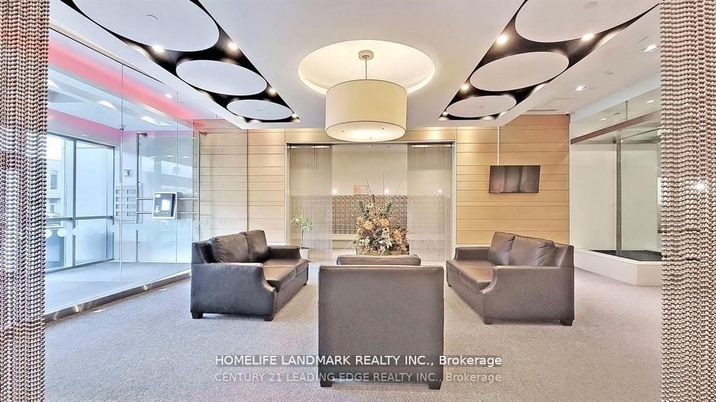 83 Borough Drive 1304, Toronto, ON M1P 5E4 photo 2