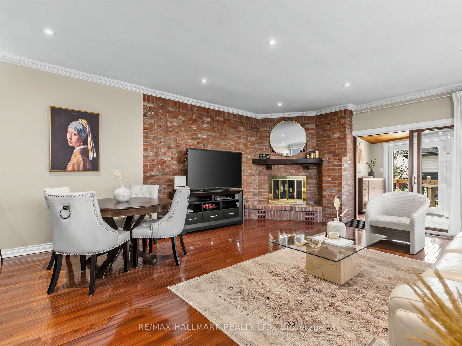 239 Torrens Avenue, Toronto, ON M4J 2P6 photo 5