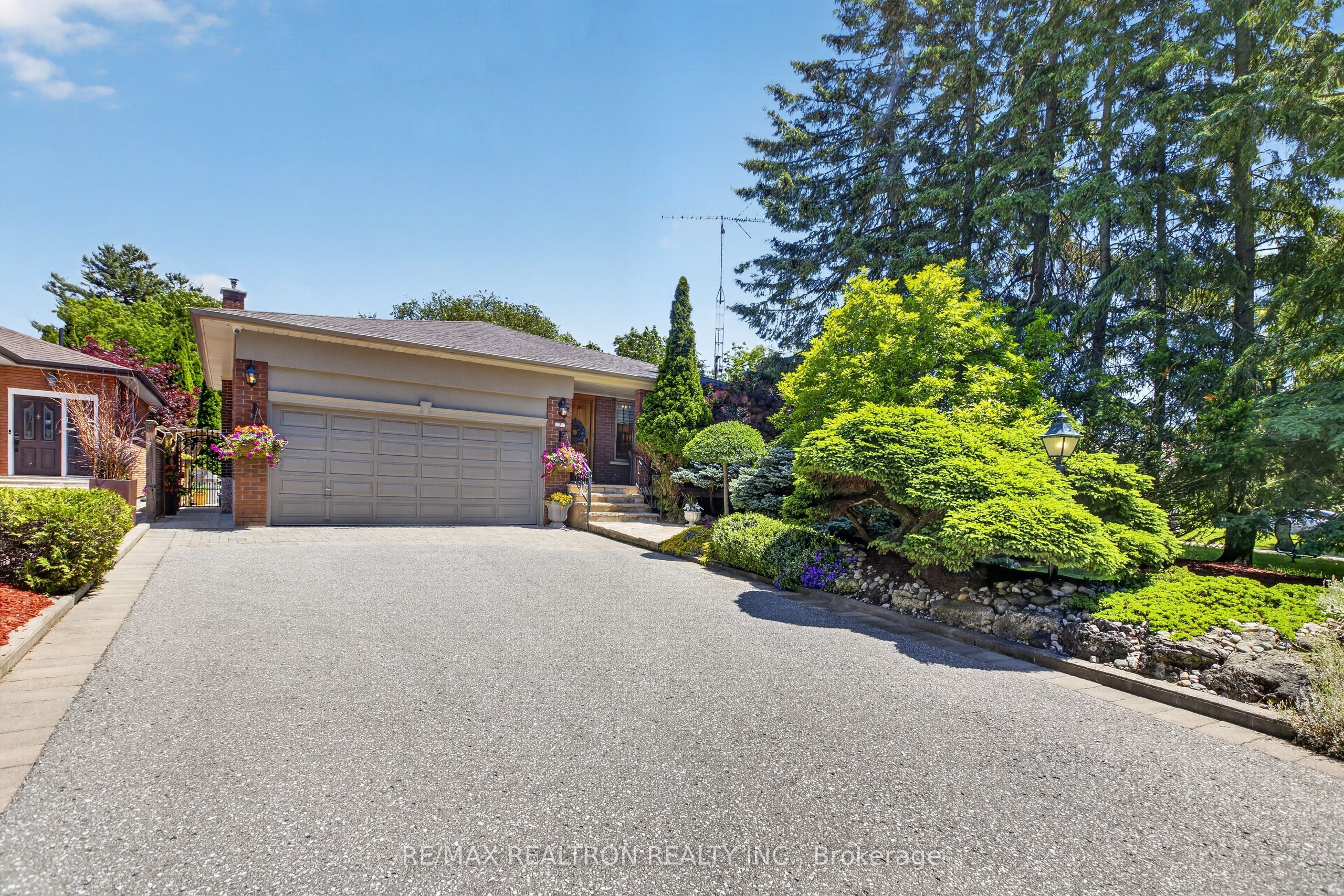 7 Conlins Road, Toronto, ON M1C 1C2 photo 2