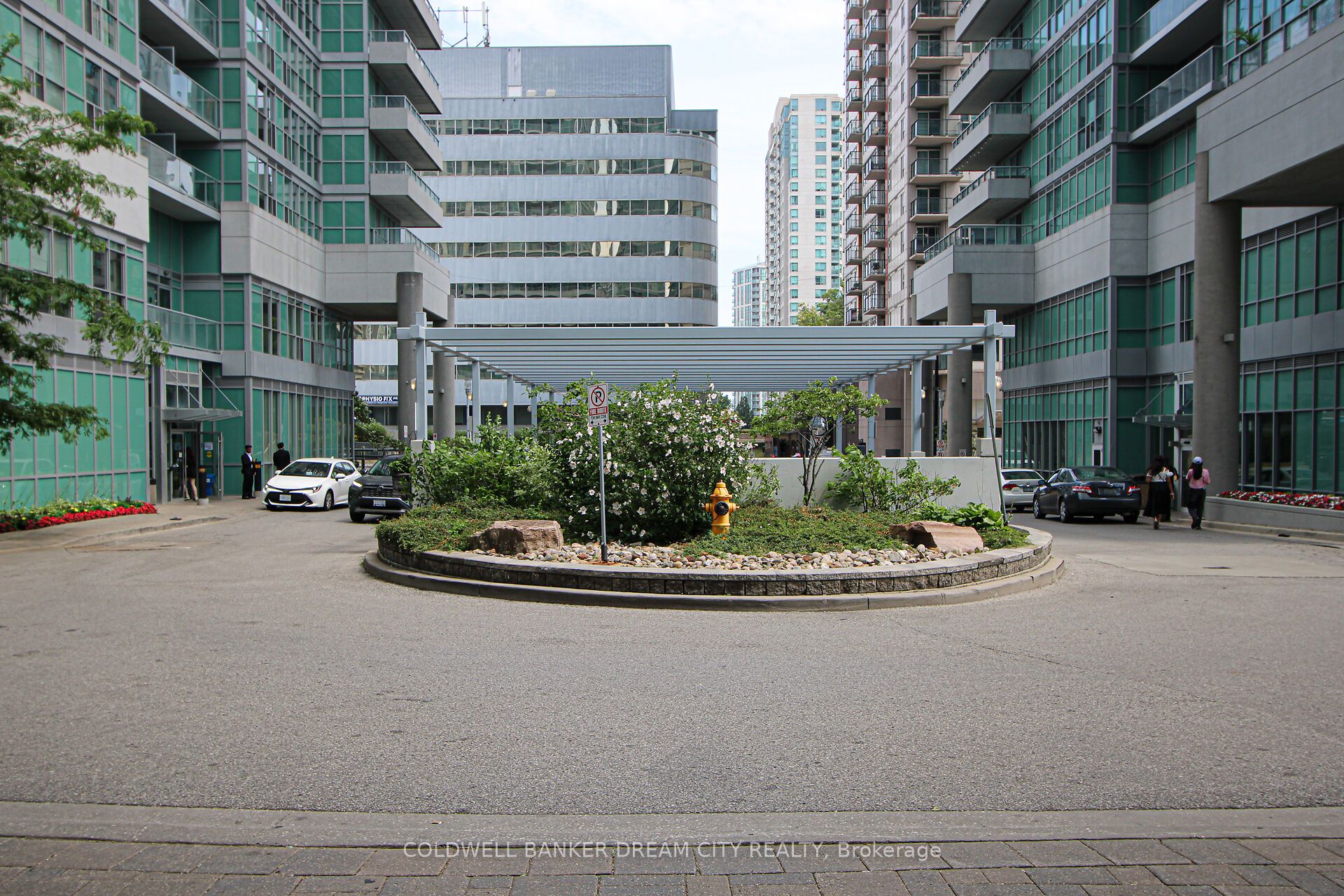 60 Town Centre Court 1106, Toronto, ON M1P 0B1