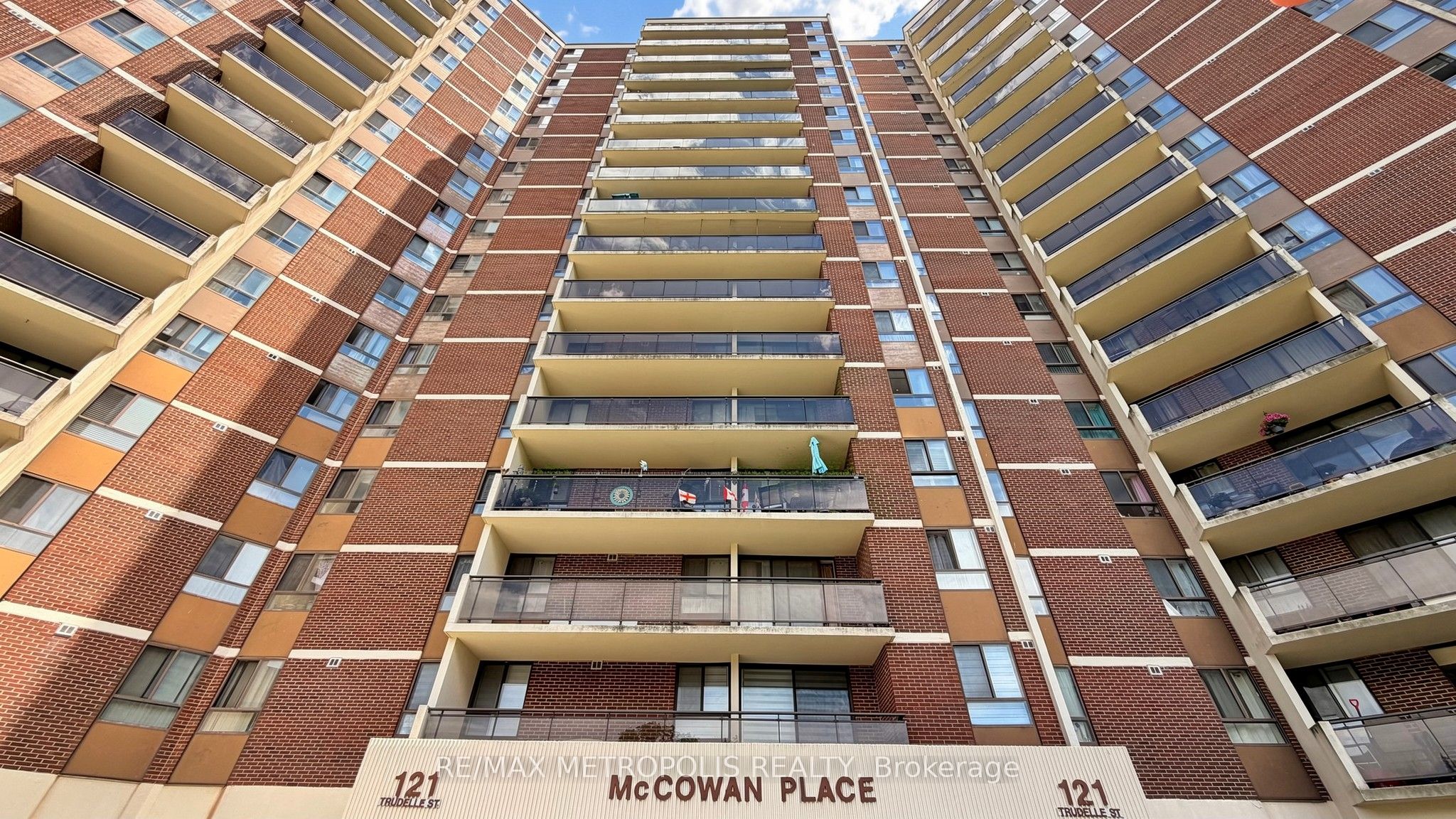 121 Trudelle Street 405, Toronto, ON M1J 3K4 photo 3