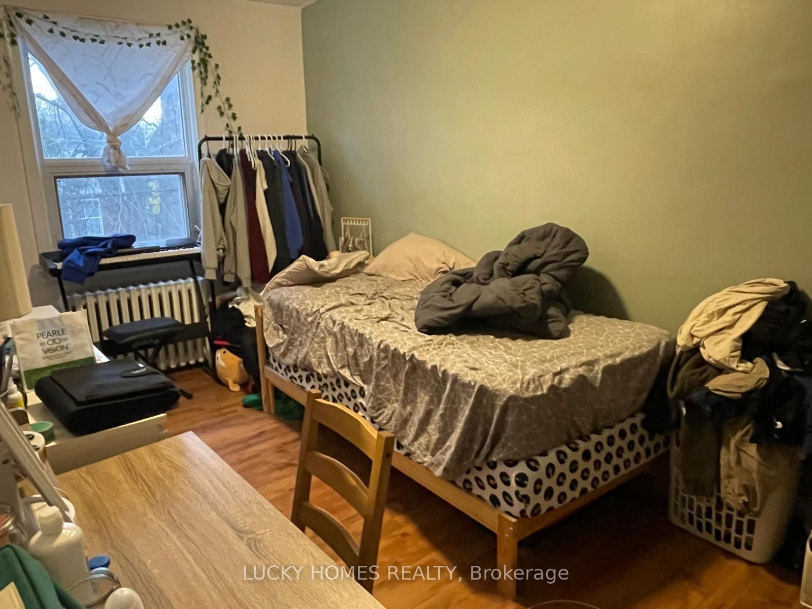 1143 O'Connor Drive E 10, Toronto, ON M4B 2T5 photo 5