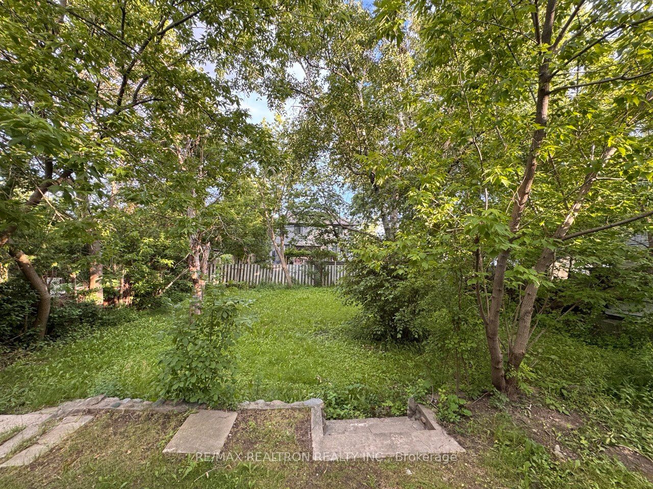 3833 Finch Avenue E, Toronto, ON M1T 3E8 photo 4