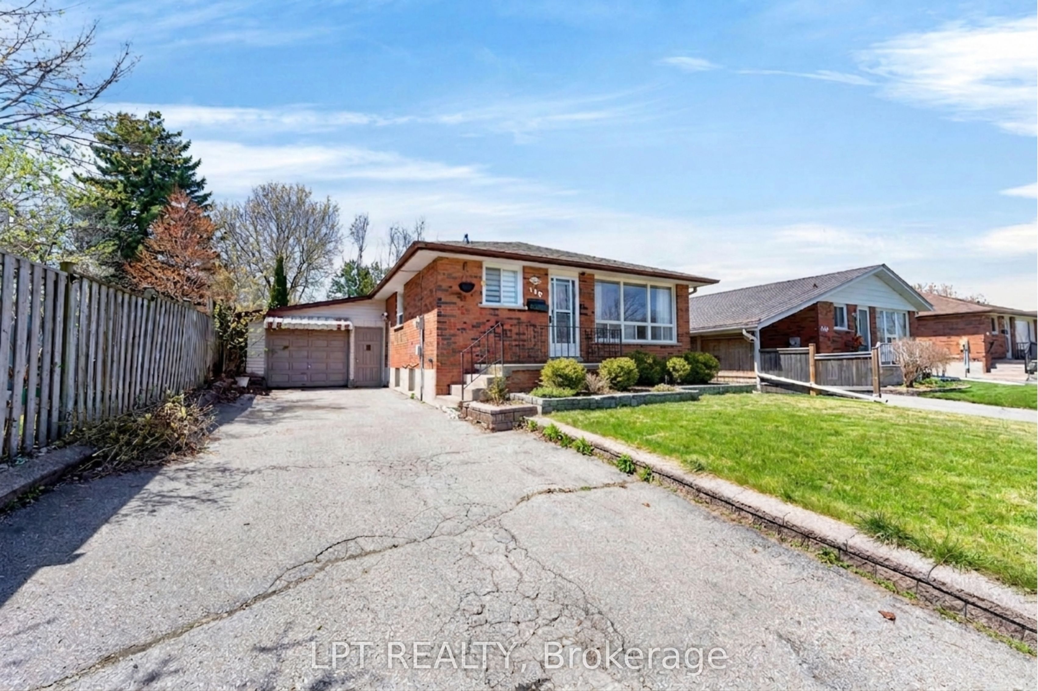 340 Fairlawn Street, Oshawa, ON L1J 4R3 photo 3