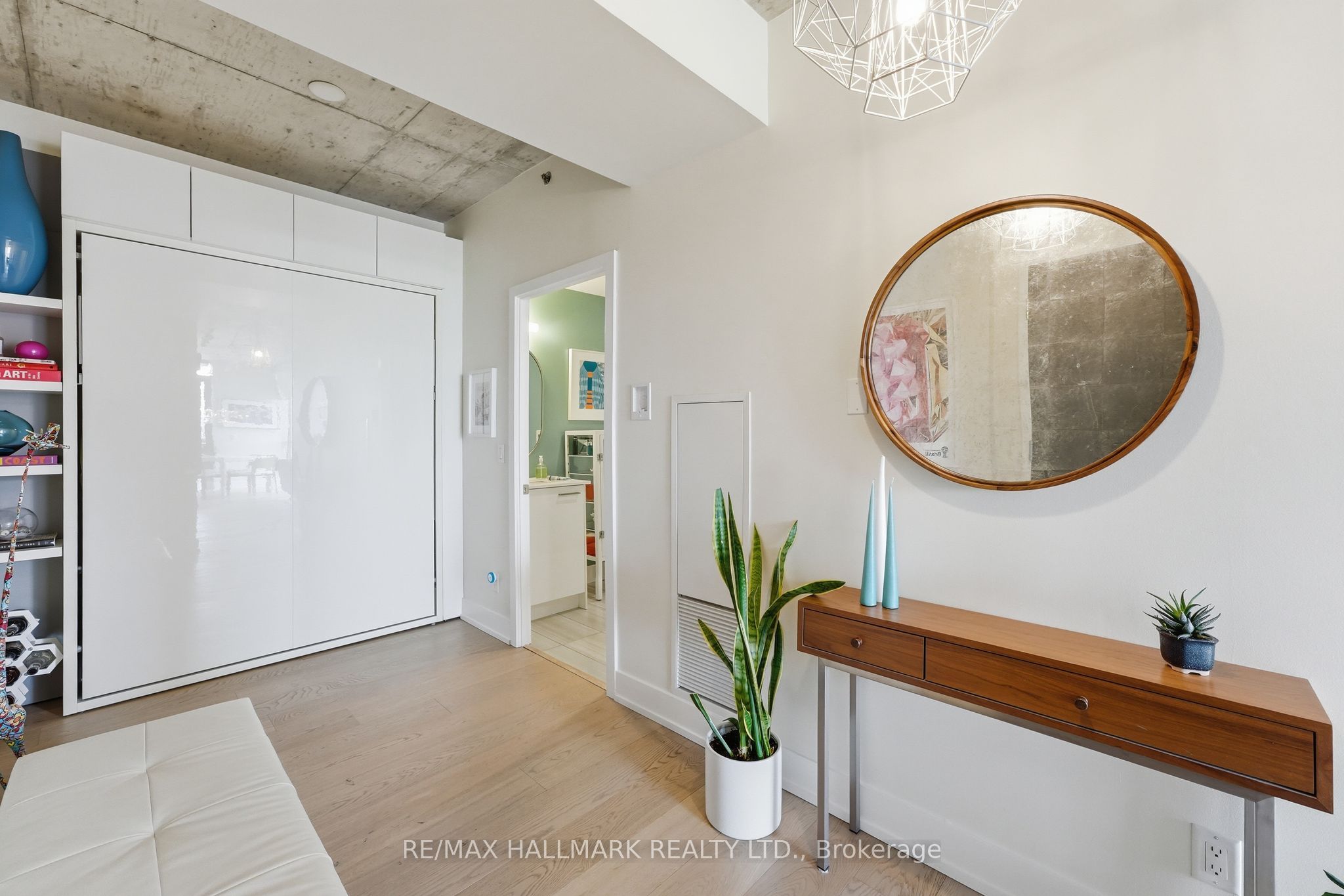 630 Queen Street E 602, Toronto, ON M4M 1G3 photo 4