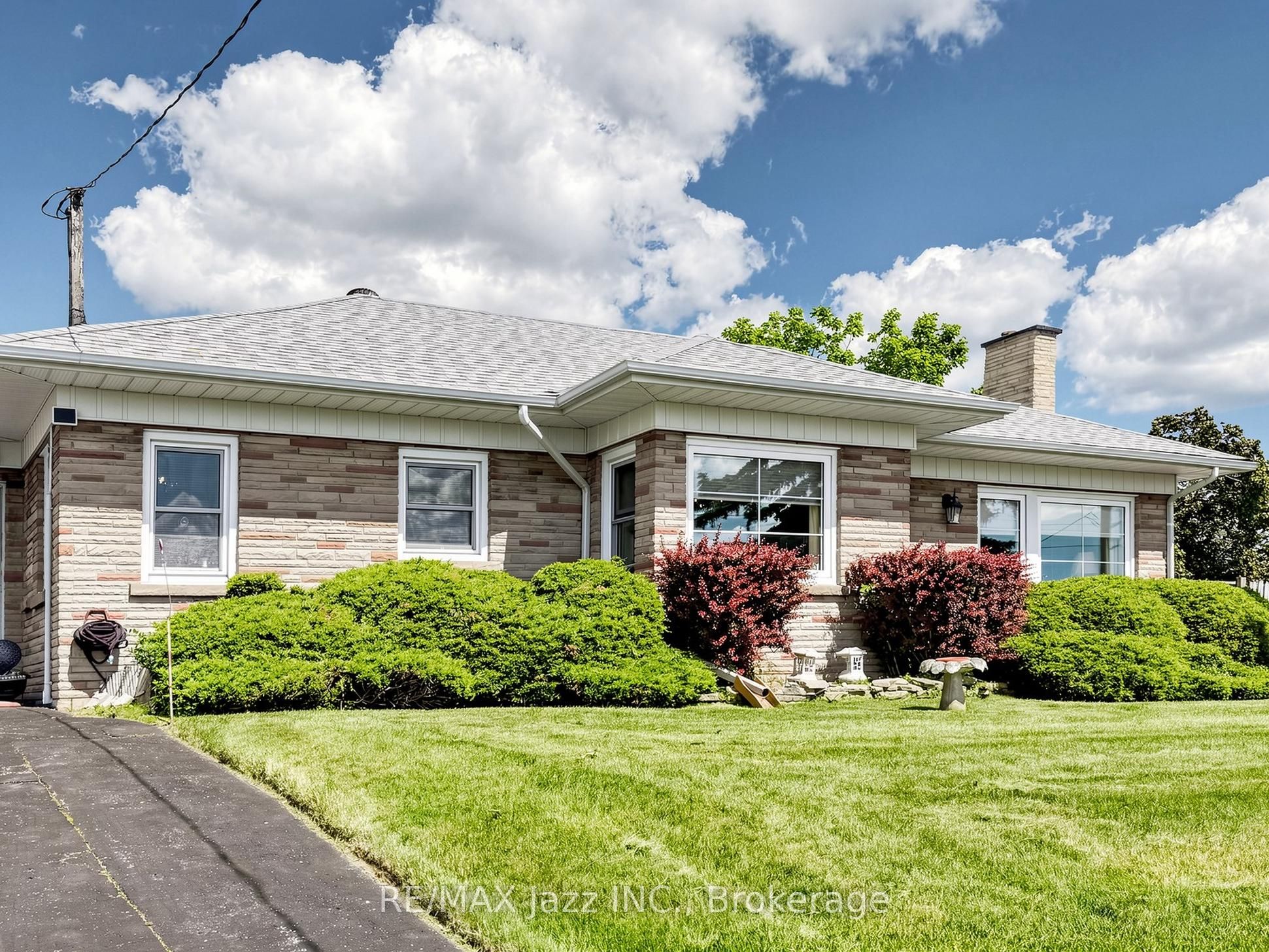 83 Stevenson Road N, Oshawa, ON L1J 5M4 photo 5