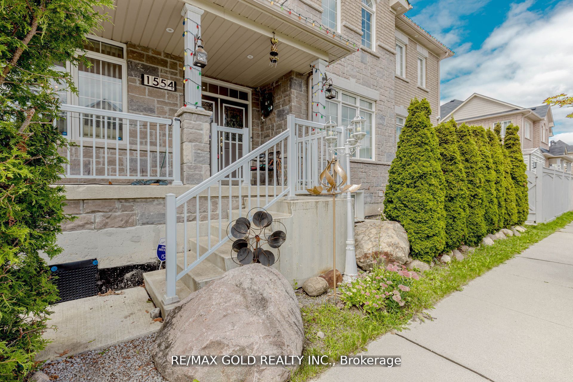 1554 Bruny Avenue, Pickering, ON L0A 1G0 photo 4