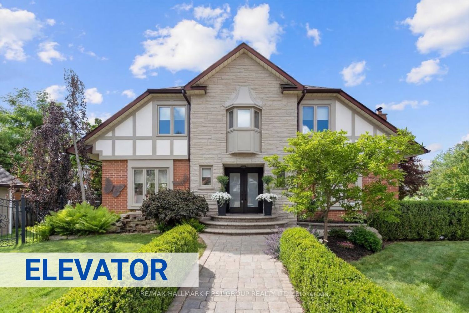 986 Mountcastle Crescent, Pickering, ON L1V 5J3 photo 2
