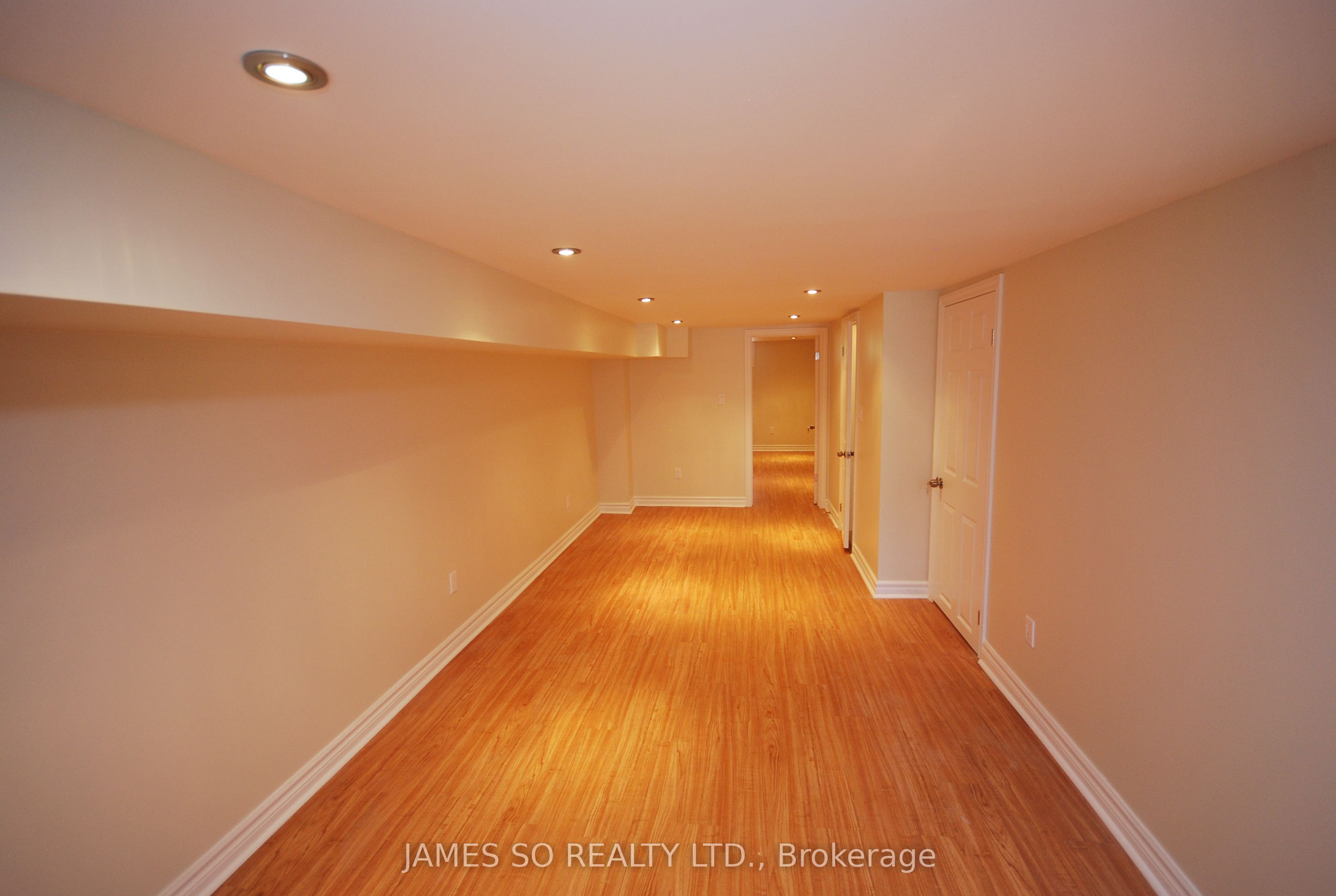 462 Pape Avenue Basement, Toronto, ON M4K 3P7 photo 5