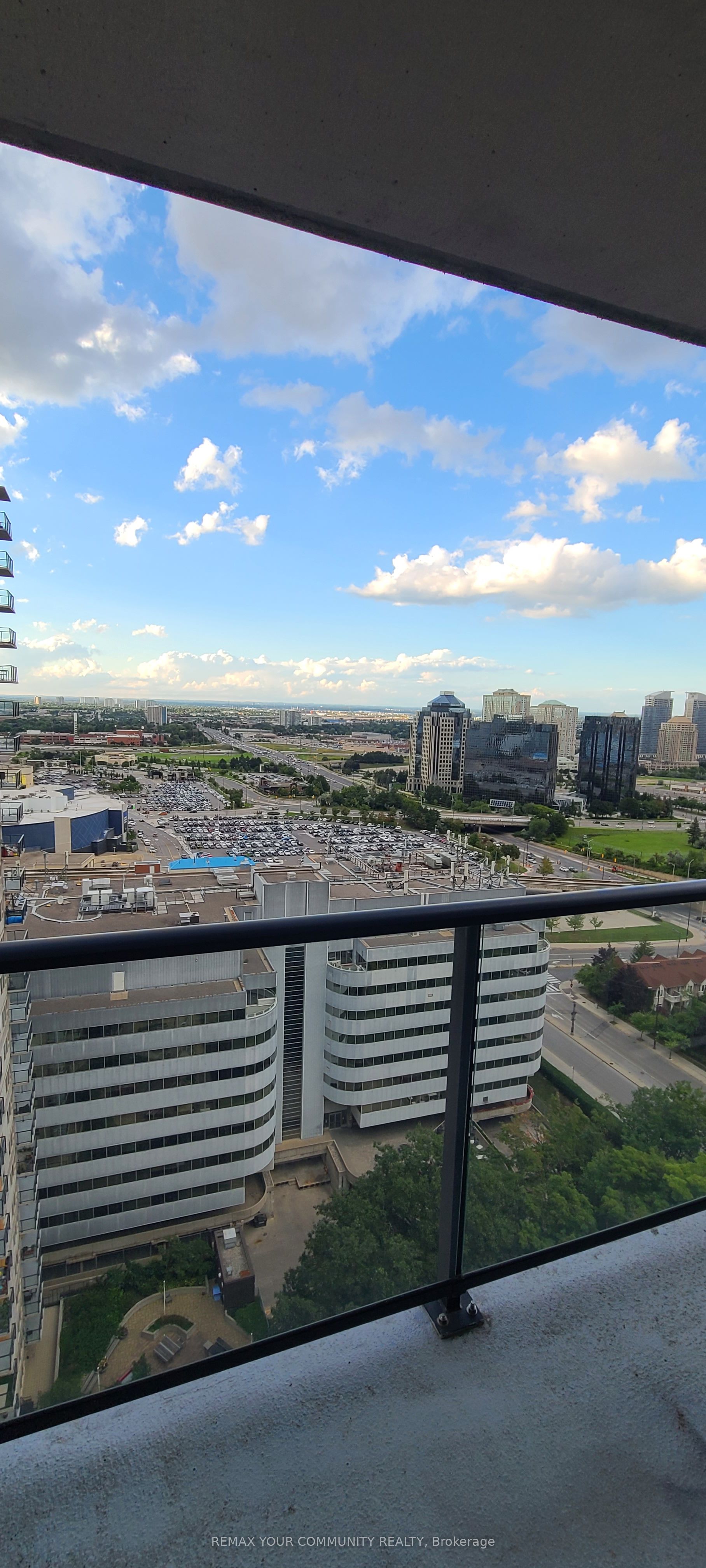 190 Borough Drive 2801, Toronto, ON M1P 0B6