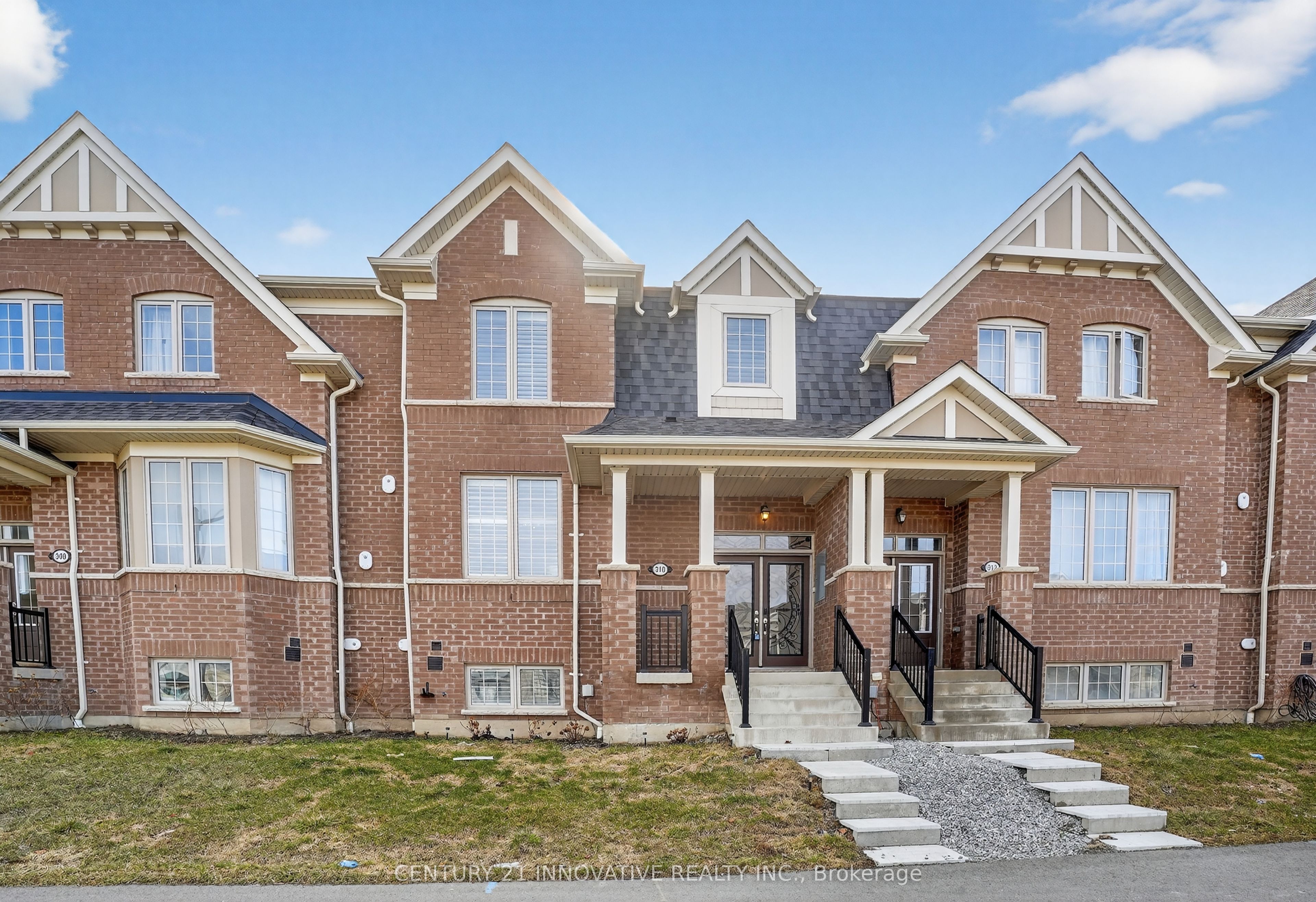 310 Coronation Road, Whitby, ON L1P 0K8 photo 2