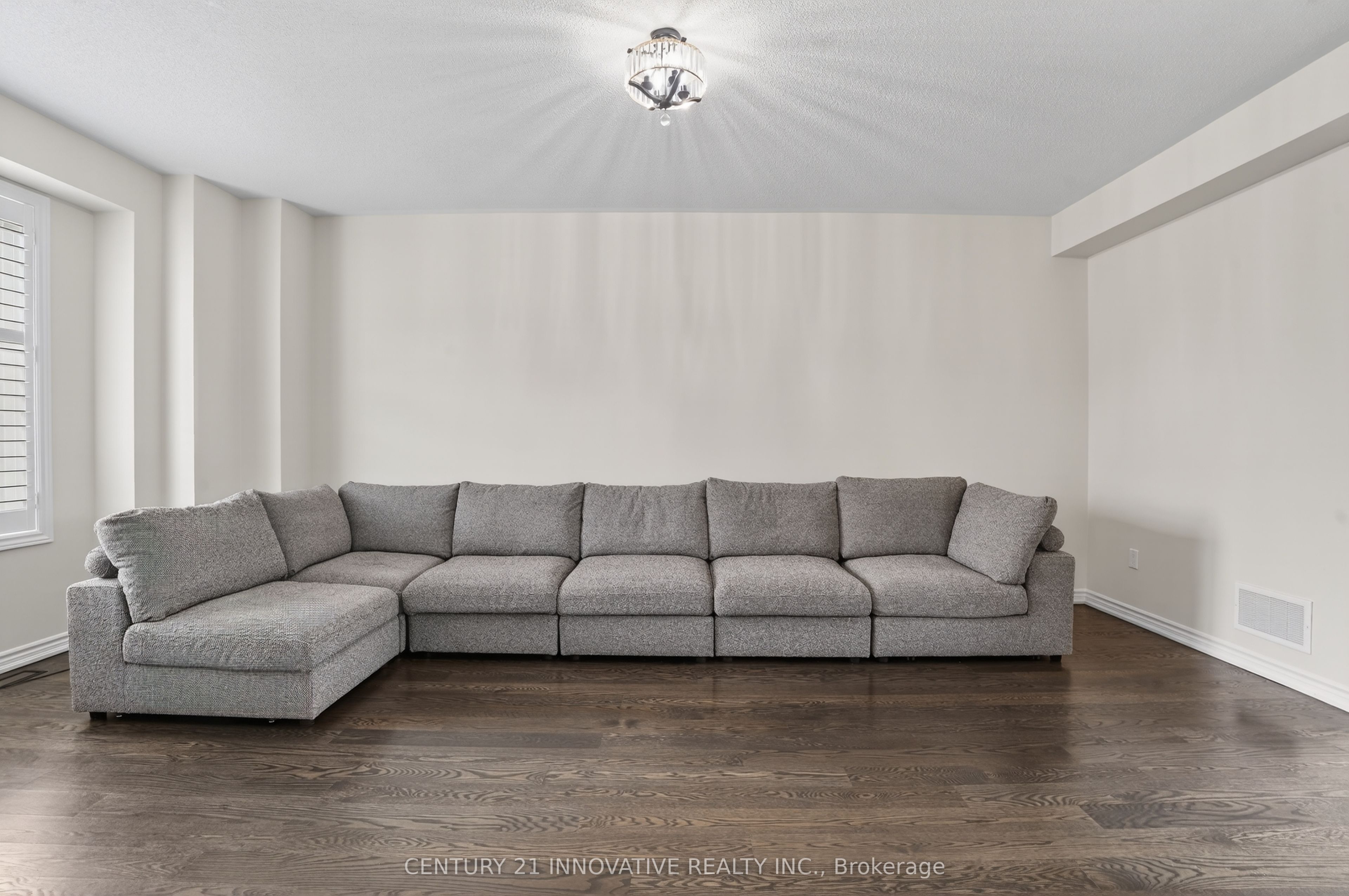 310 Coronation Road, Whitby, ON L1P 0K8 photo 5