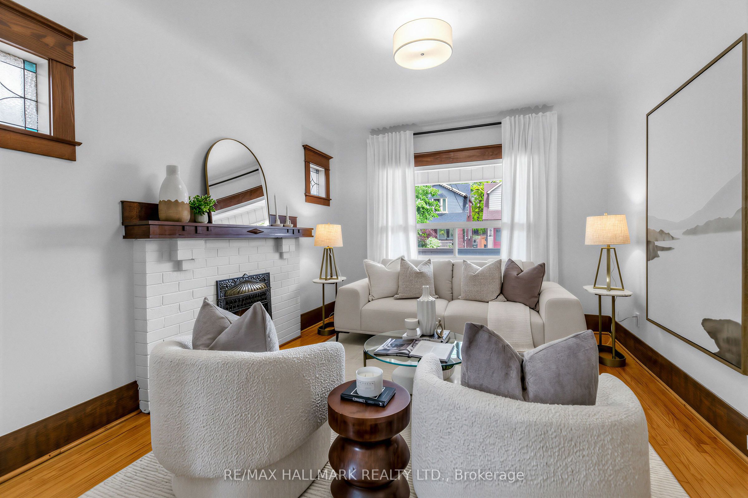 365 Milverton Boulevard, Toronto, ON M4J 1W1 photo 4