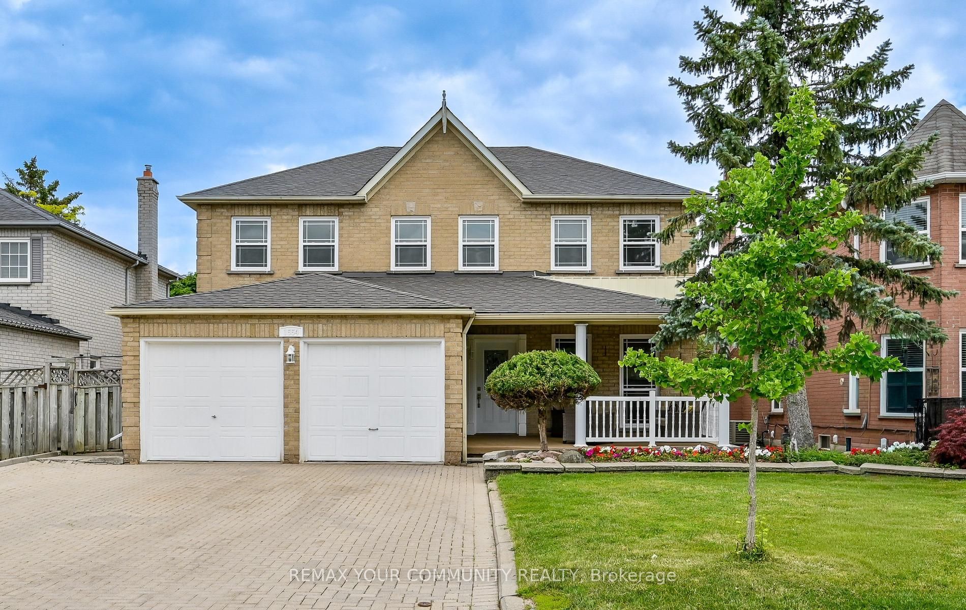 1554 Saugeen Drive, Pickering, ON L1V 5P8 photo 2