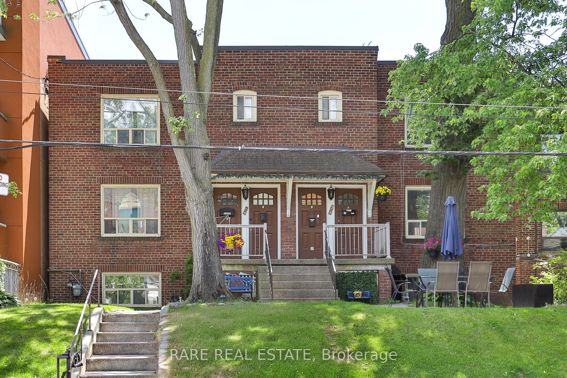 2369 Queen Street E A, Toronto, ON M4E 1H2