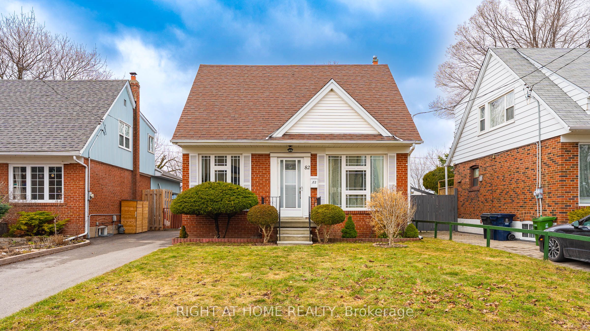 82 Tower Drive, Toronto, ON M1R 3P2