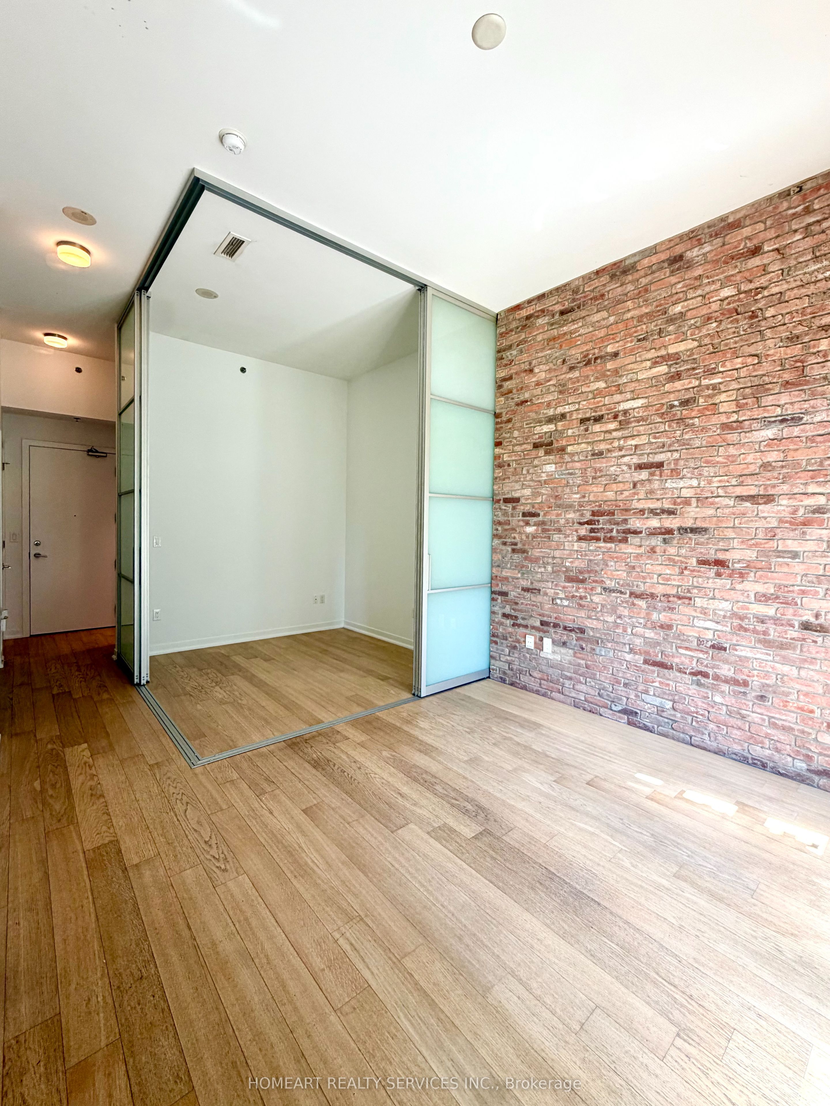 88 Colgate Avenue 107, Toronto, ON M4M 0A6 photo 2