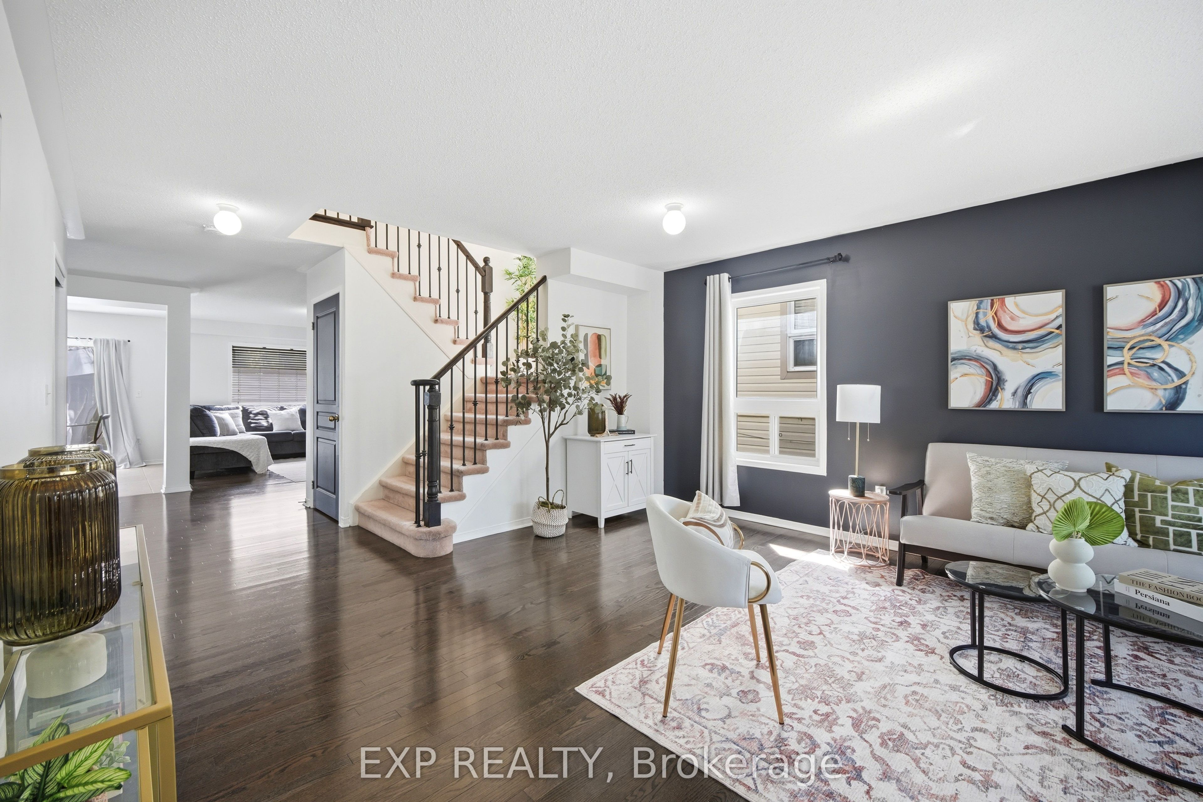 579 Shaftsbury Street, Oshawa, ON L1K 2V8 photo 4