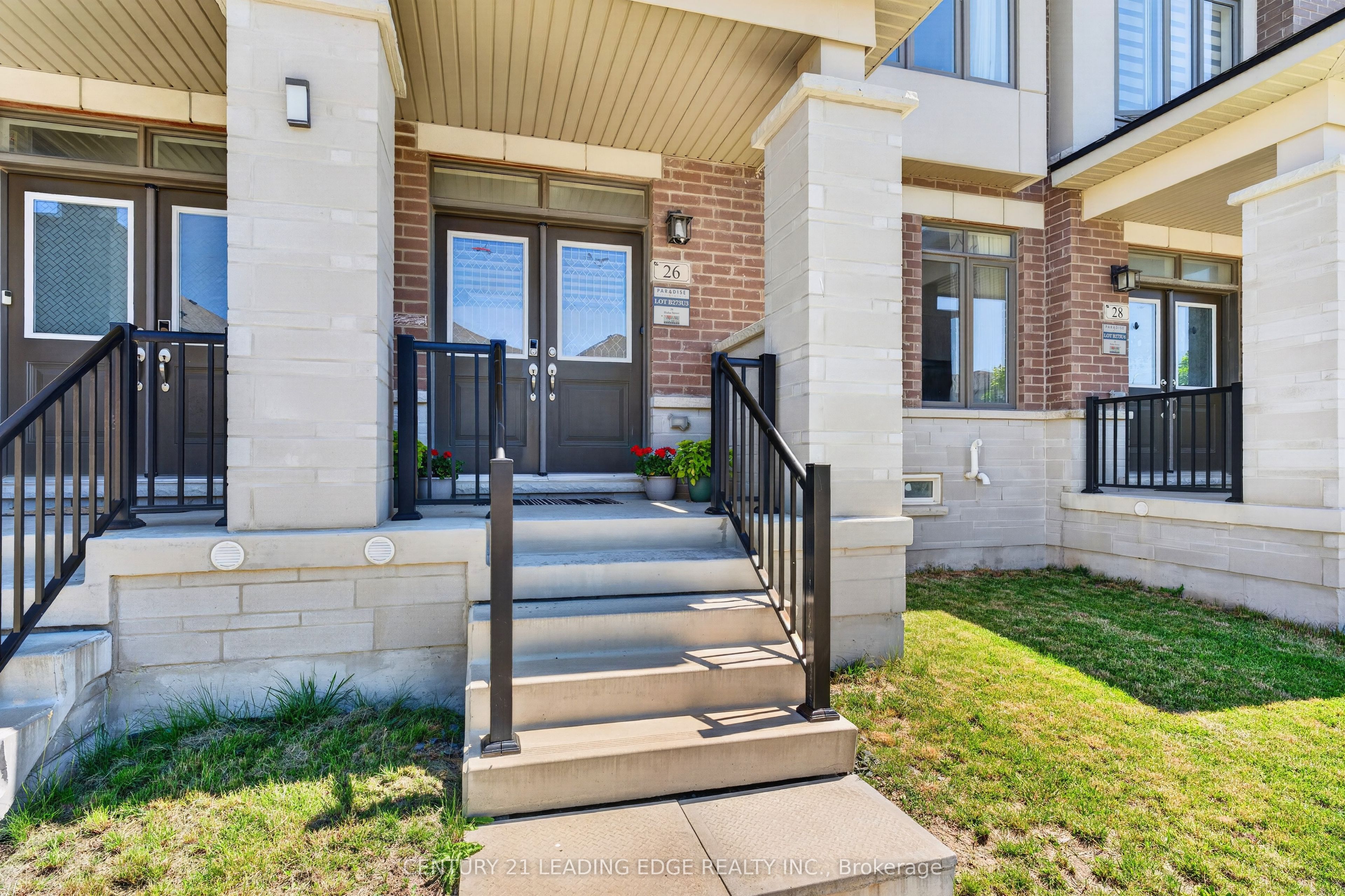 26 Hahn Street, Whitby, ON L1P 0H1 photo 4