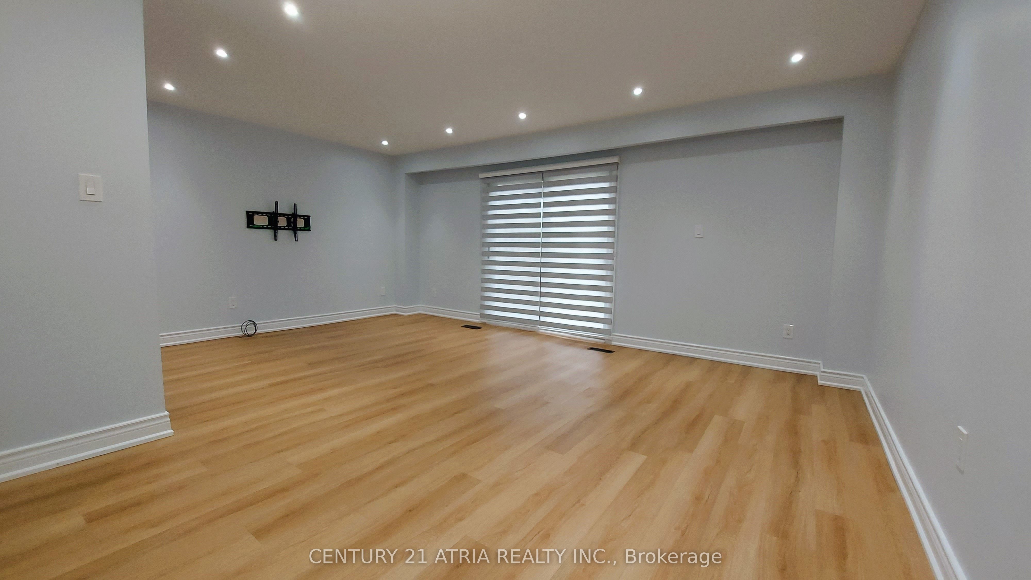 143 Purpledusk Trail, Toronto, ON M1E 4C9 photo 3