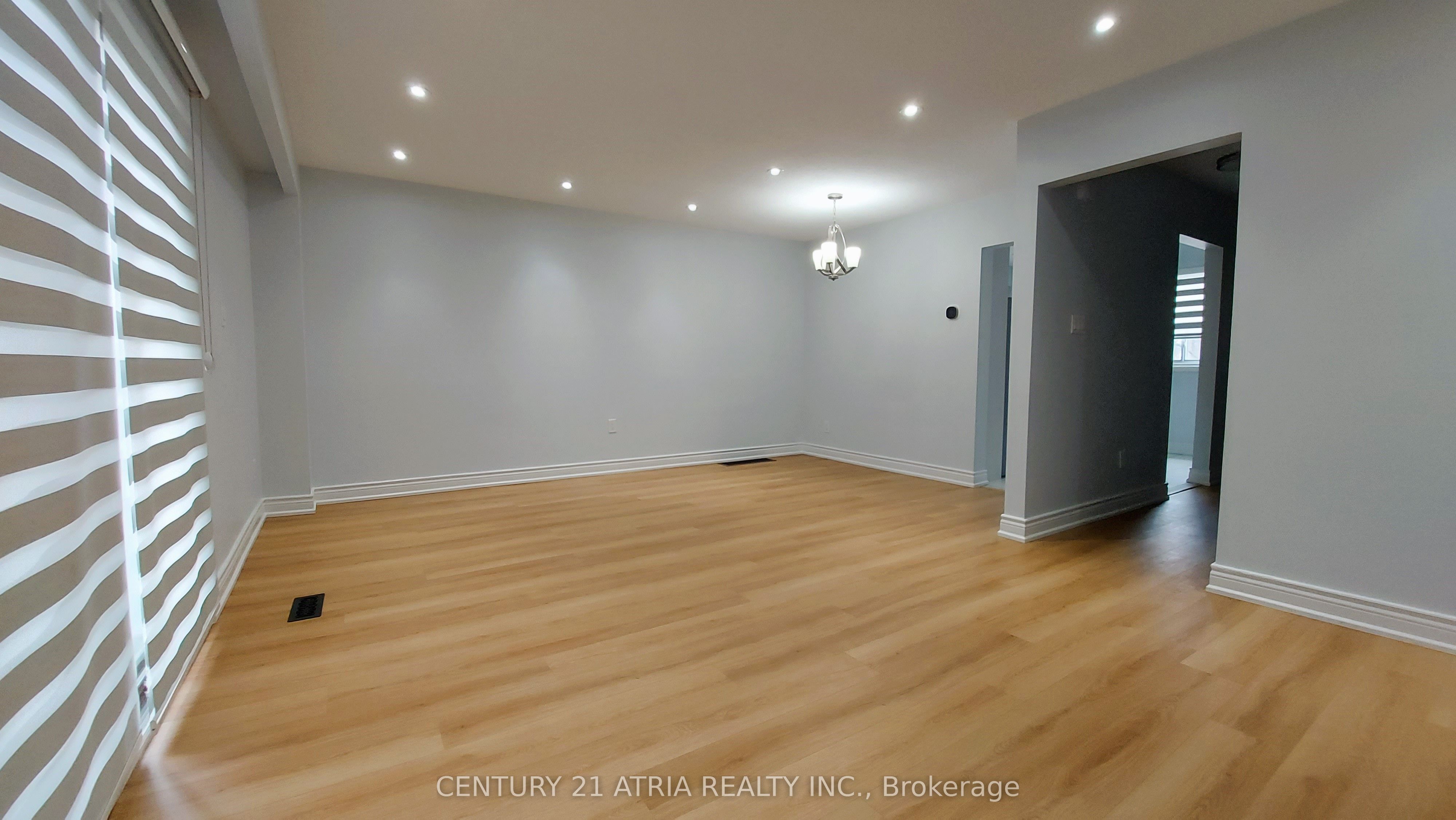 143 Purpledusk Trail, Toronto, ON M1E 4C9 photo 5