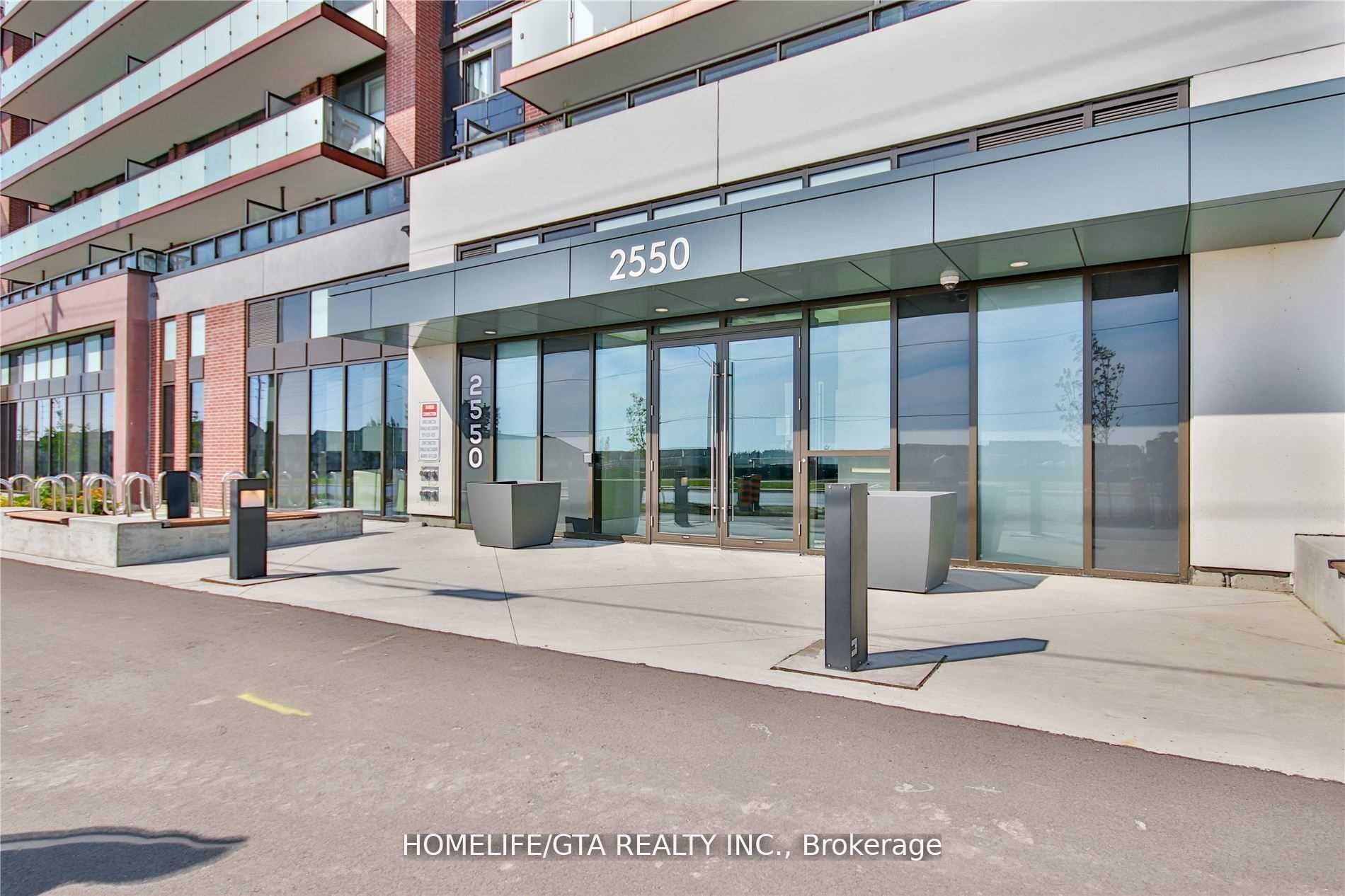2550 Simcoe Street N 802, Oshawa, ON L1L 0R5 photo 3