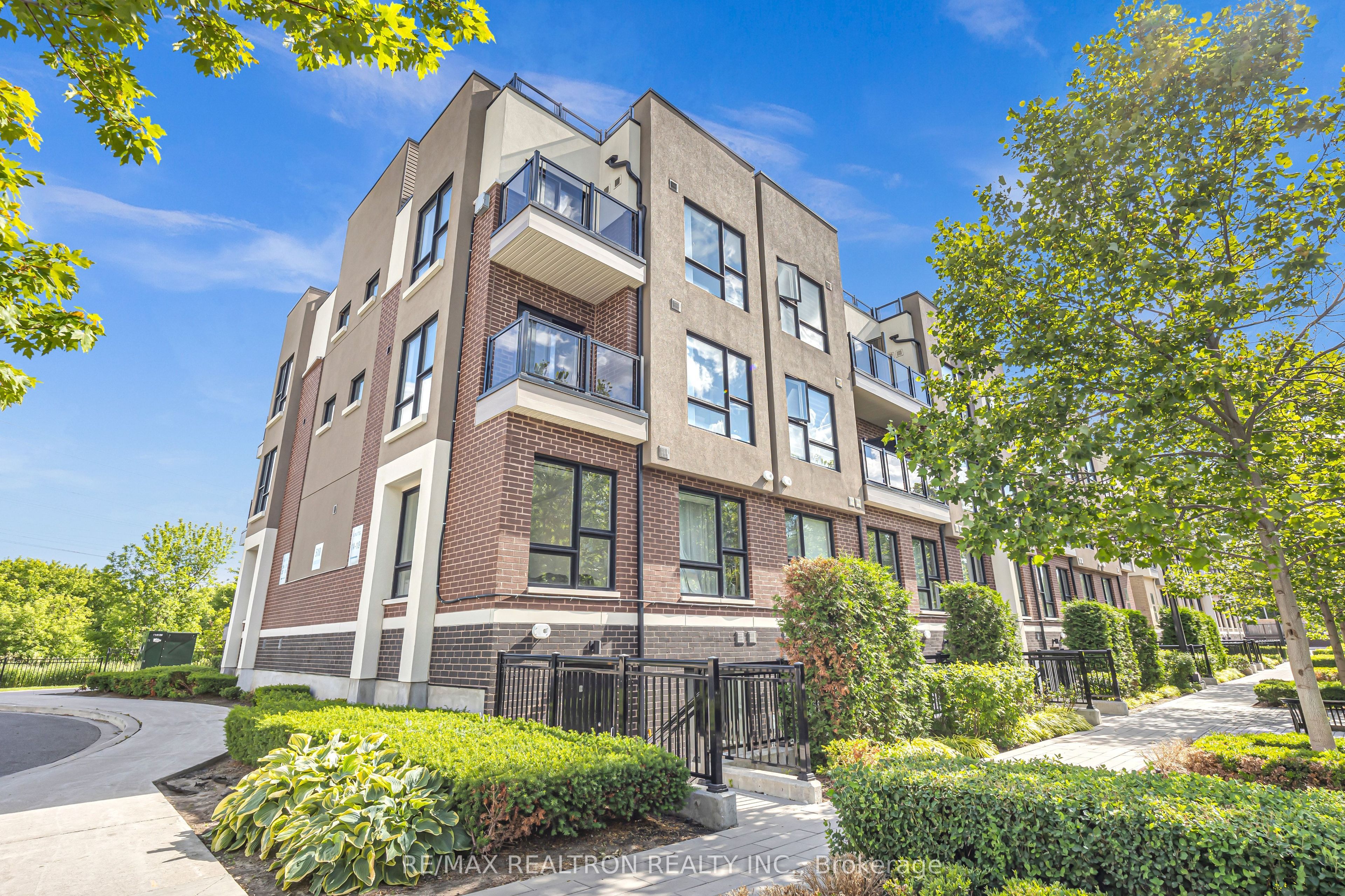 510 Kingbird Grove 328, Toronto, ON M1B 0E4 photo 2