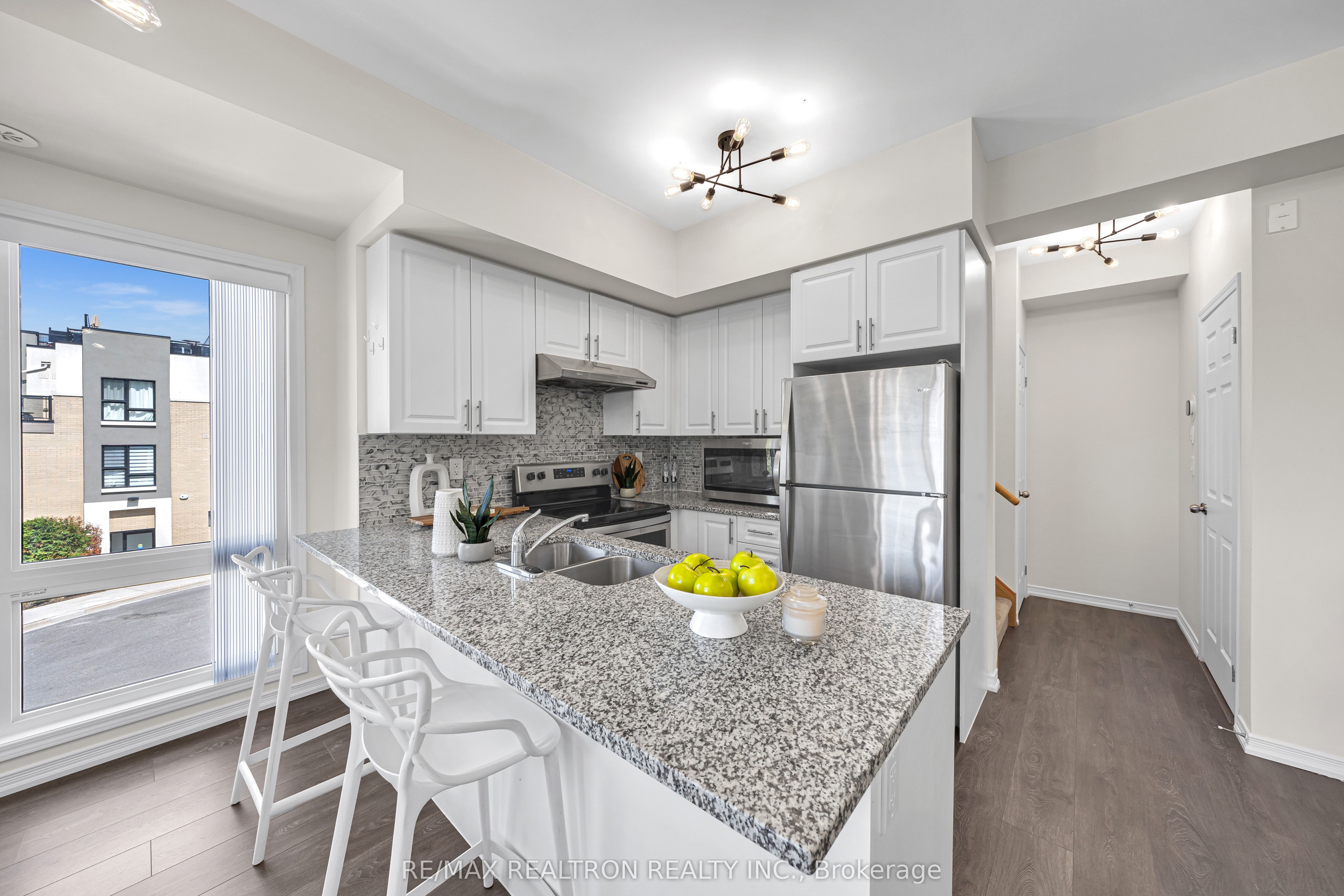 510 Kingbird Grove 328, Toronto, ON M1B 0E4 photo 4