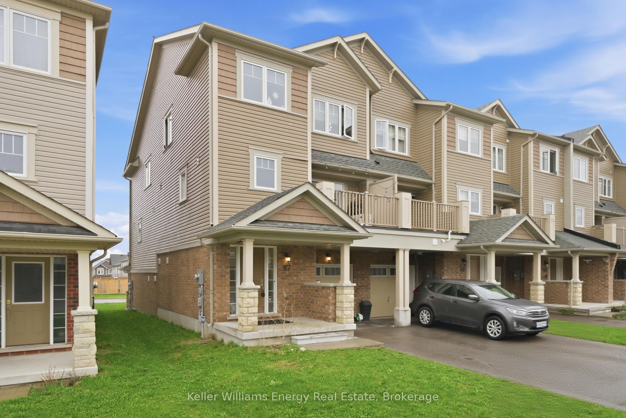 67 Tabaret Crescent, Oshawa, ON L1L 0G5 photo 2