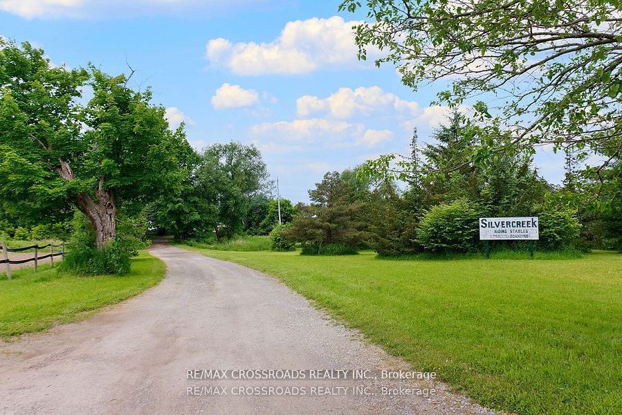 2300 Rosebank Road, Pickering, ON L1X 2R5 photo 3