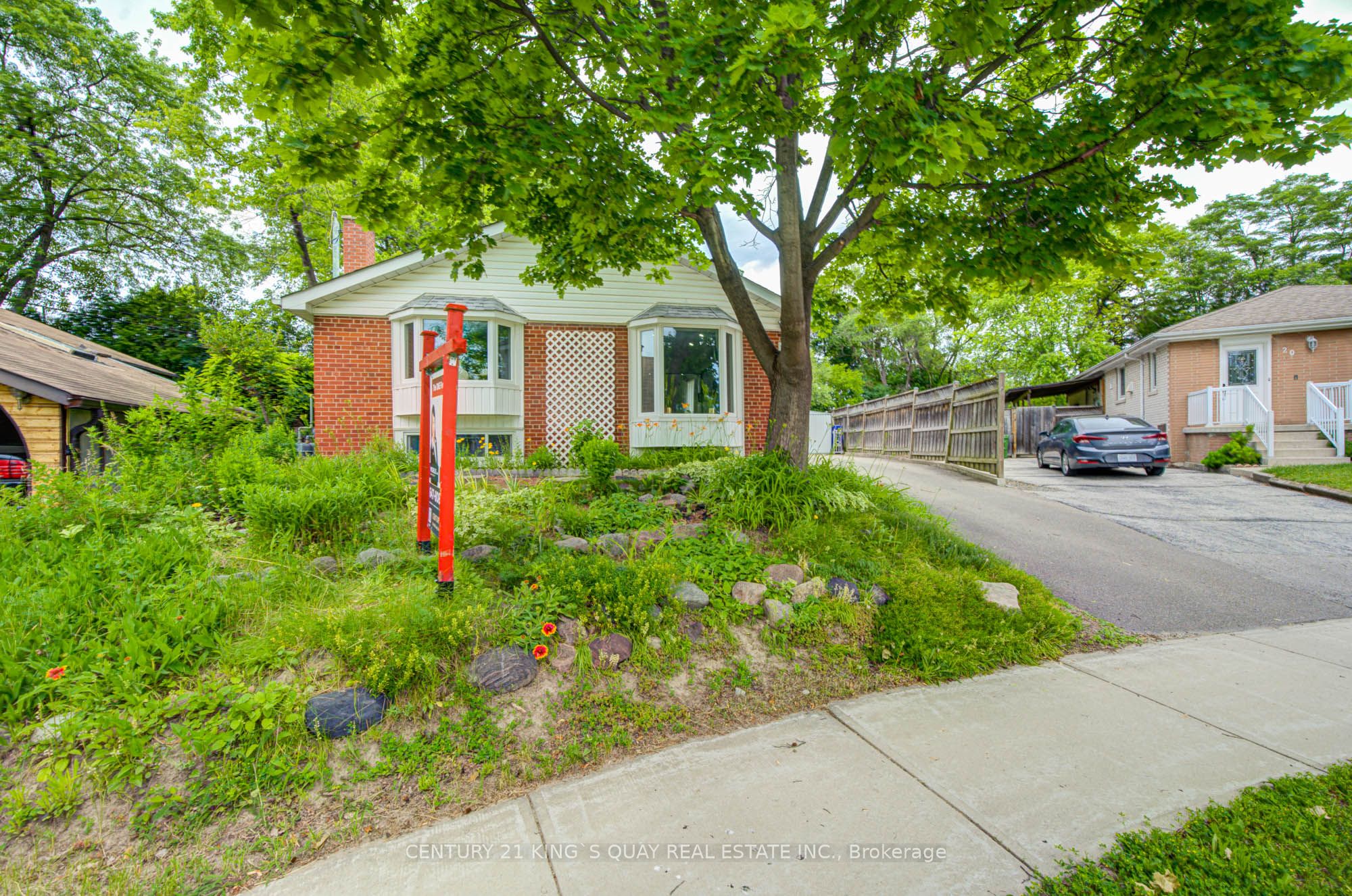 18 Benhur Crescent, Toronto, ON M1H 1P3 photo 3