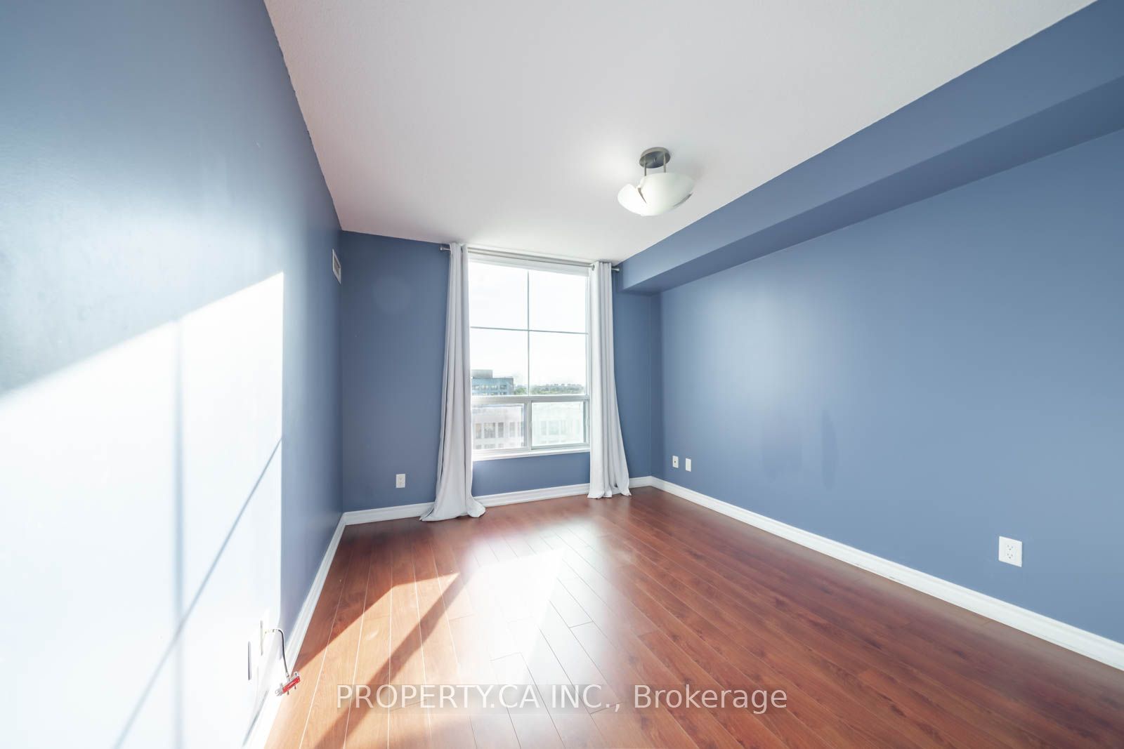 8 Rosebank Drive 9H, Toronto, ON M1B 5Z3