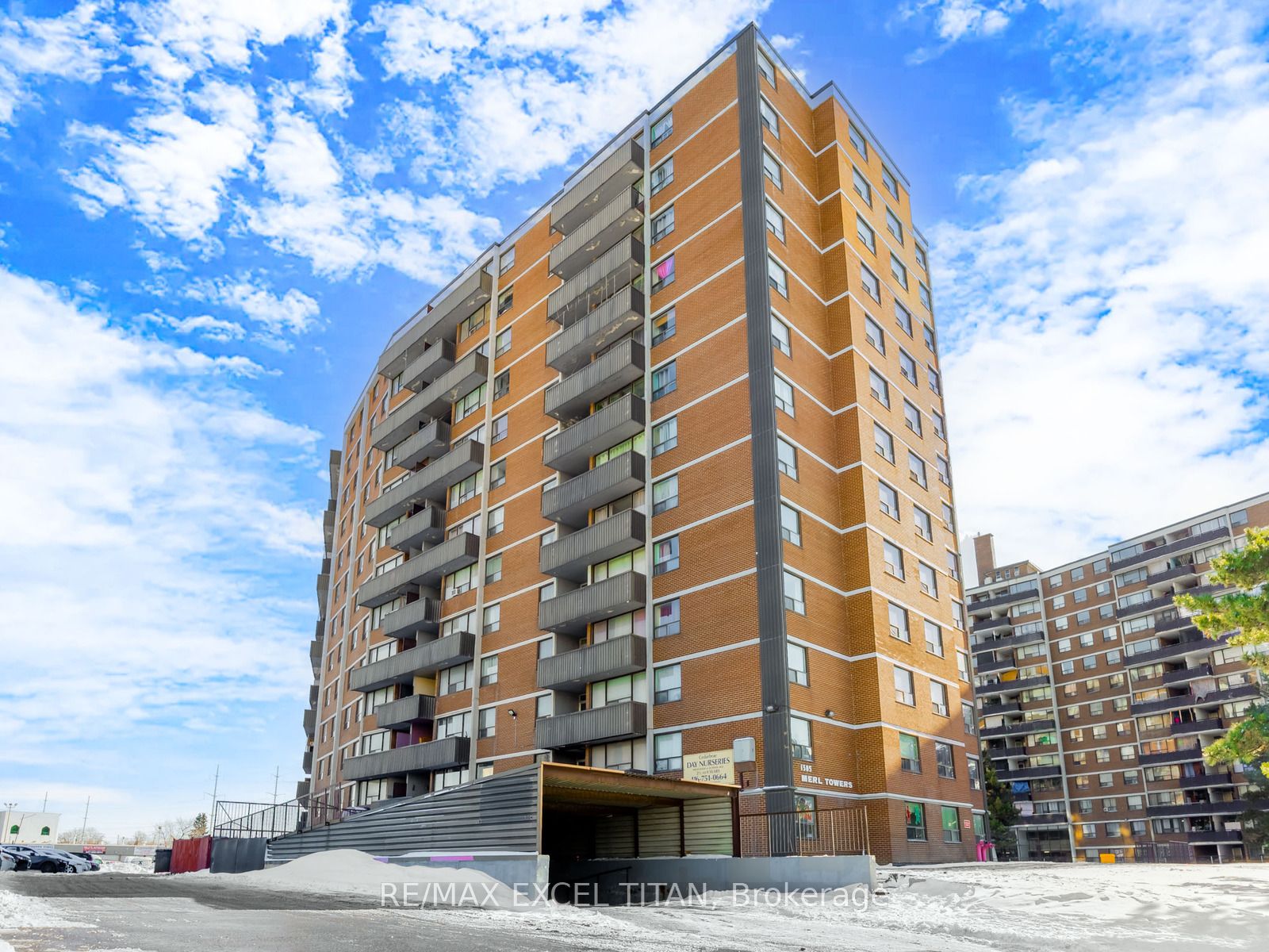 1385 Midland Avenue 308, Toronto, ON M1P 3B8
