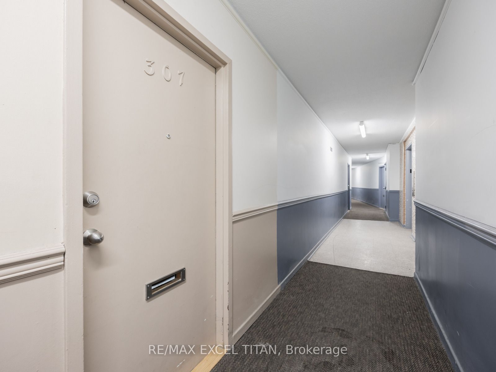 1385 Midland Avenue 308, Toronto, ON M1P 3B8 photo 4
