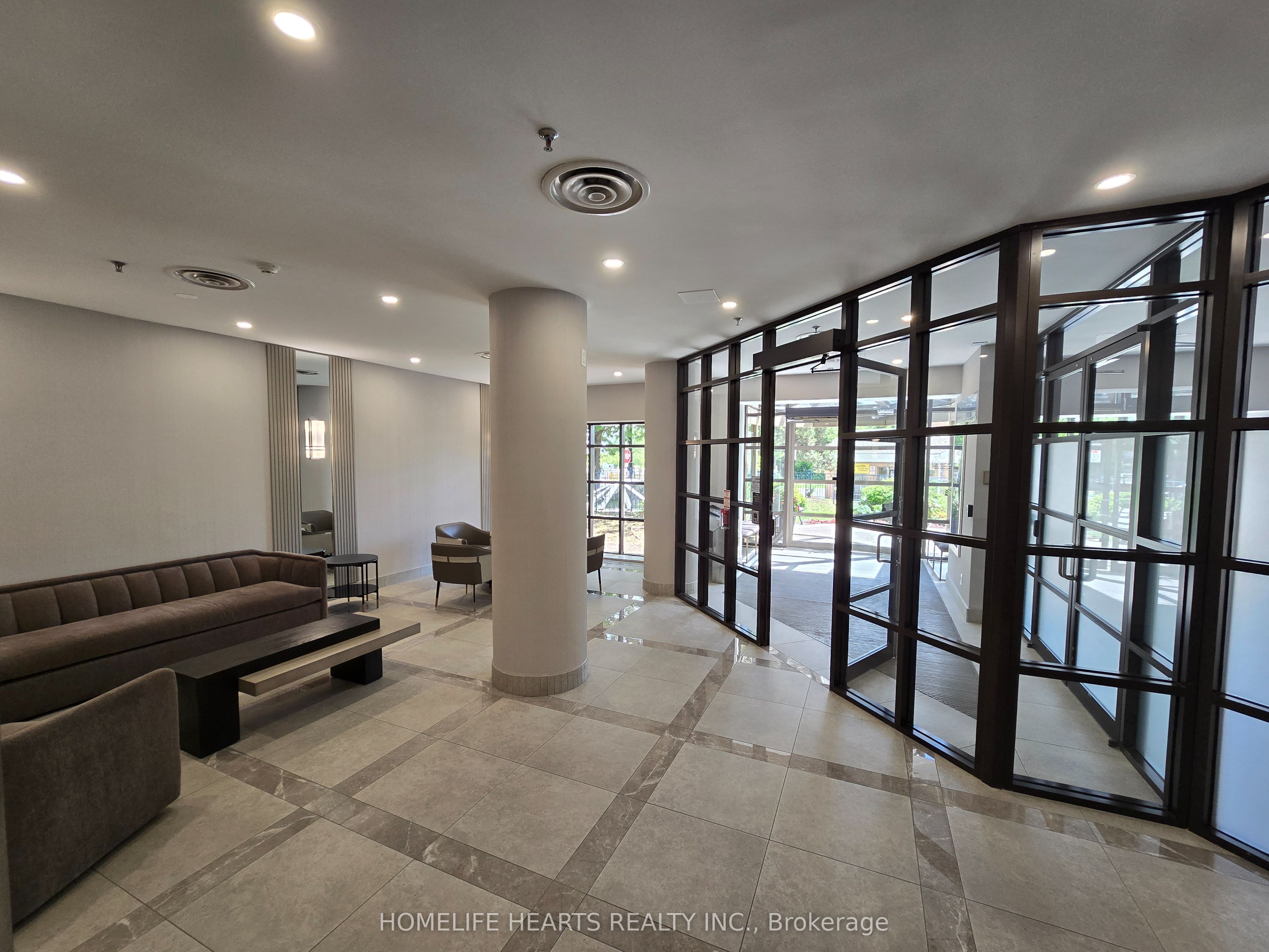 115 Omni Drive 1207, Toronto, ON M1P 5B4 photo 2