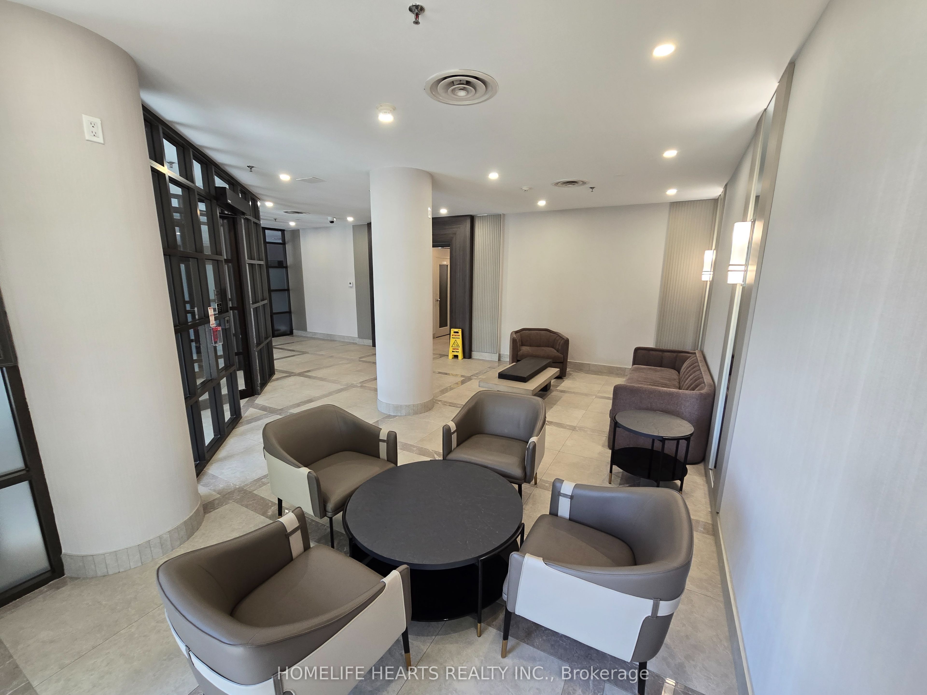 115 Omni Drive 1207, Toronto, ON M1P 5B4 photo 4