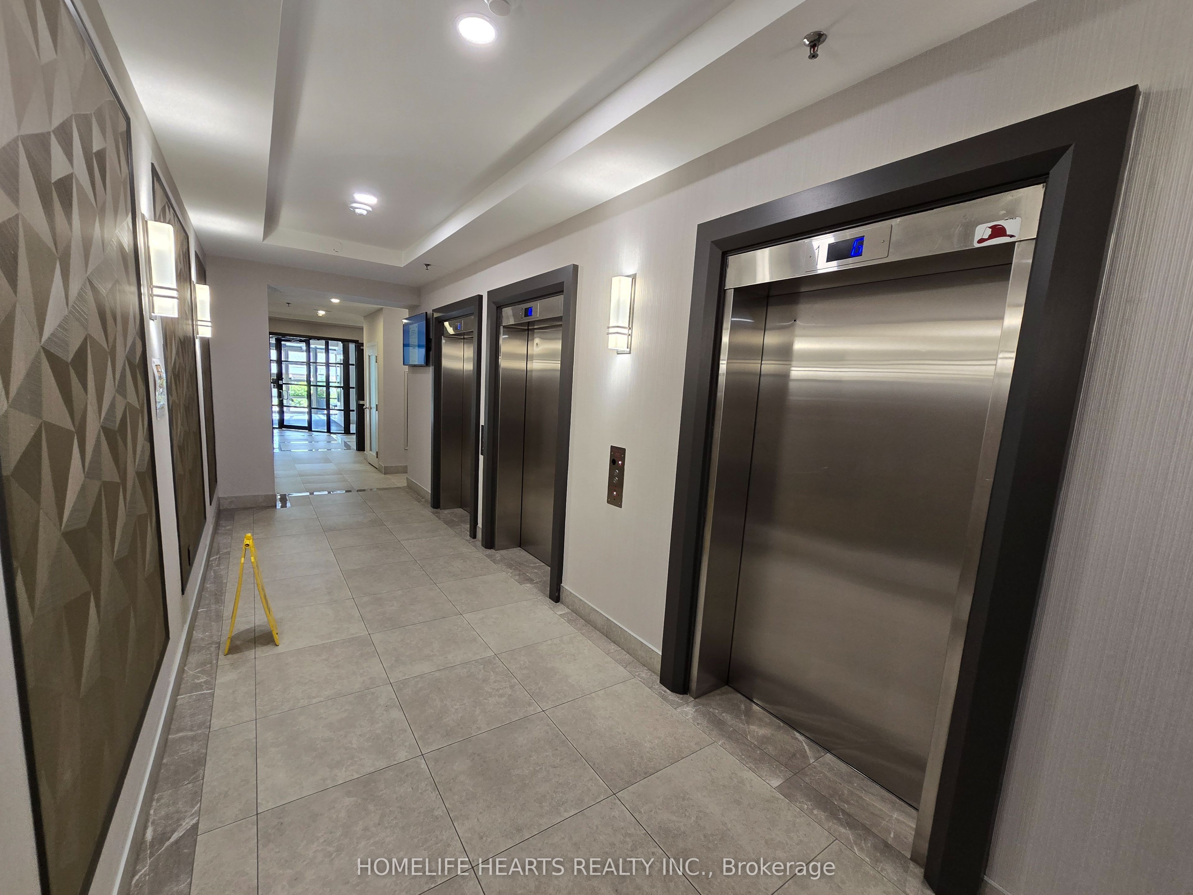 115 Omni Drive 1207, Toronto, ON M1P 5B4 photo 5