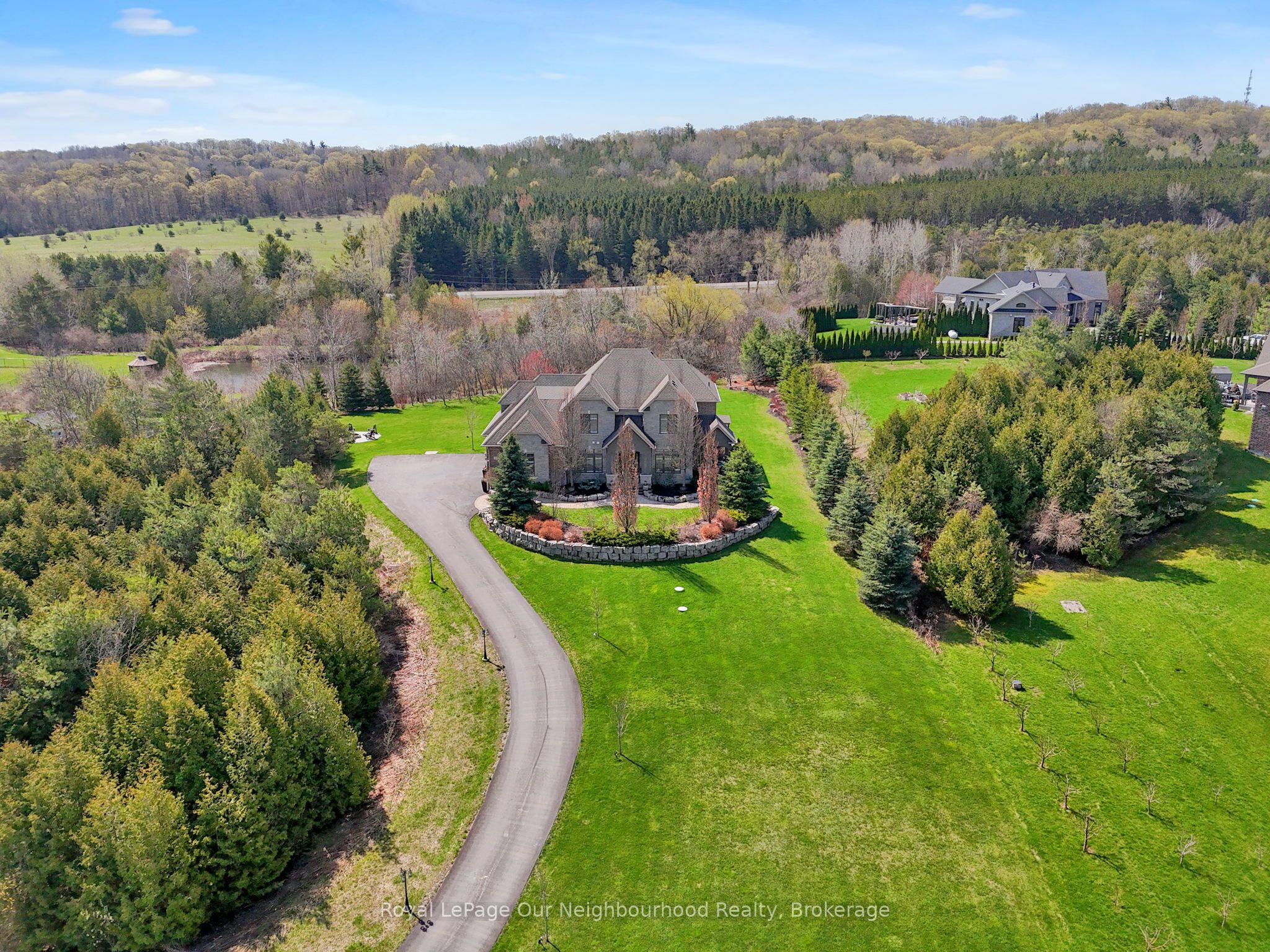 9 POWERS Court, Clarington, ON L0B 1M0 photo 2
