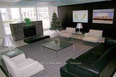 36 Lee Centre Drive 907, Toronto, ON M1H 3K2 photo 5