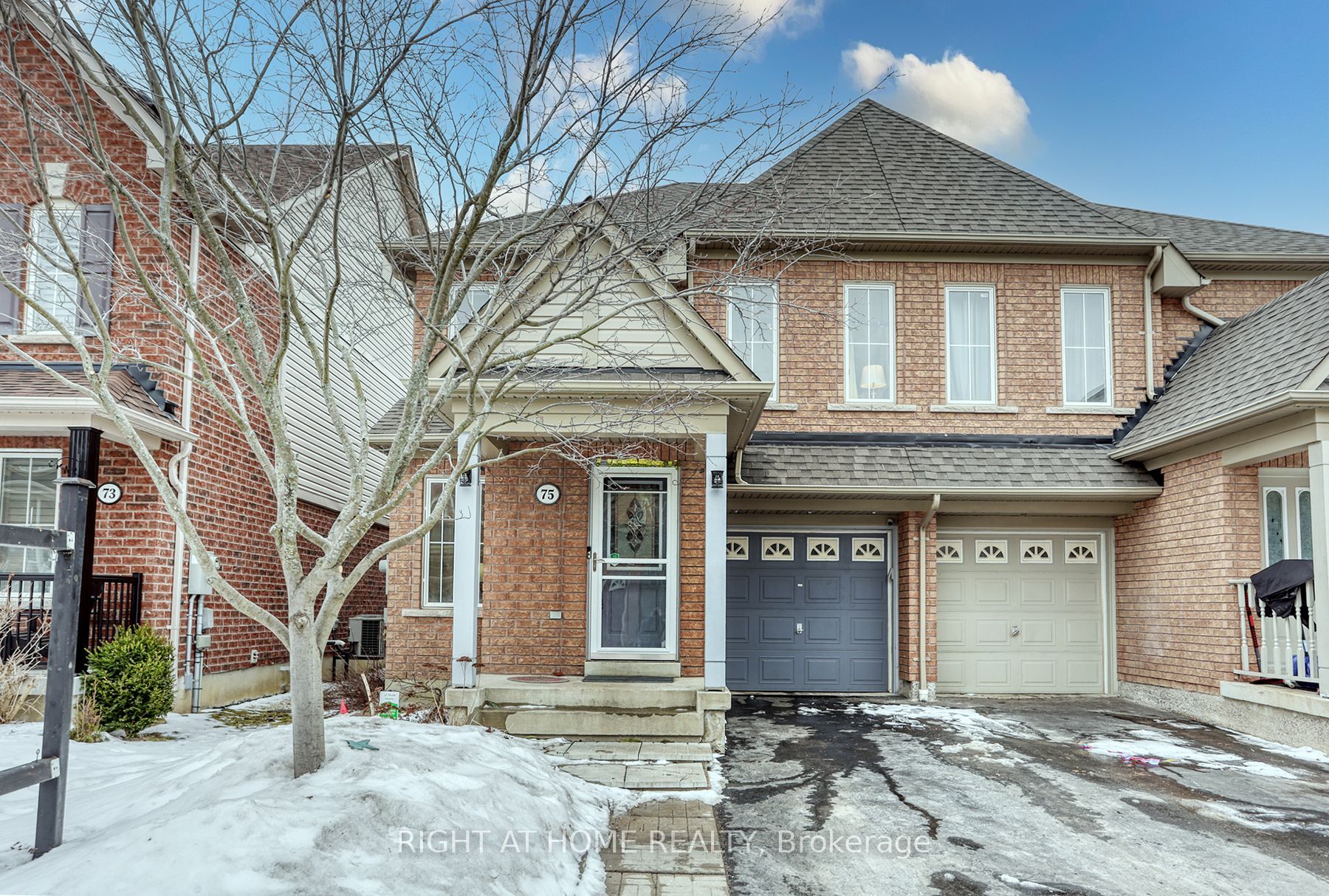 75 Carpendale Crescent, Ajax, ON L1Z 2B3 photo 2