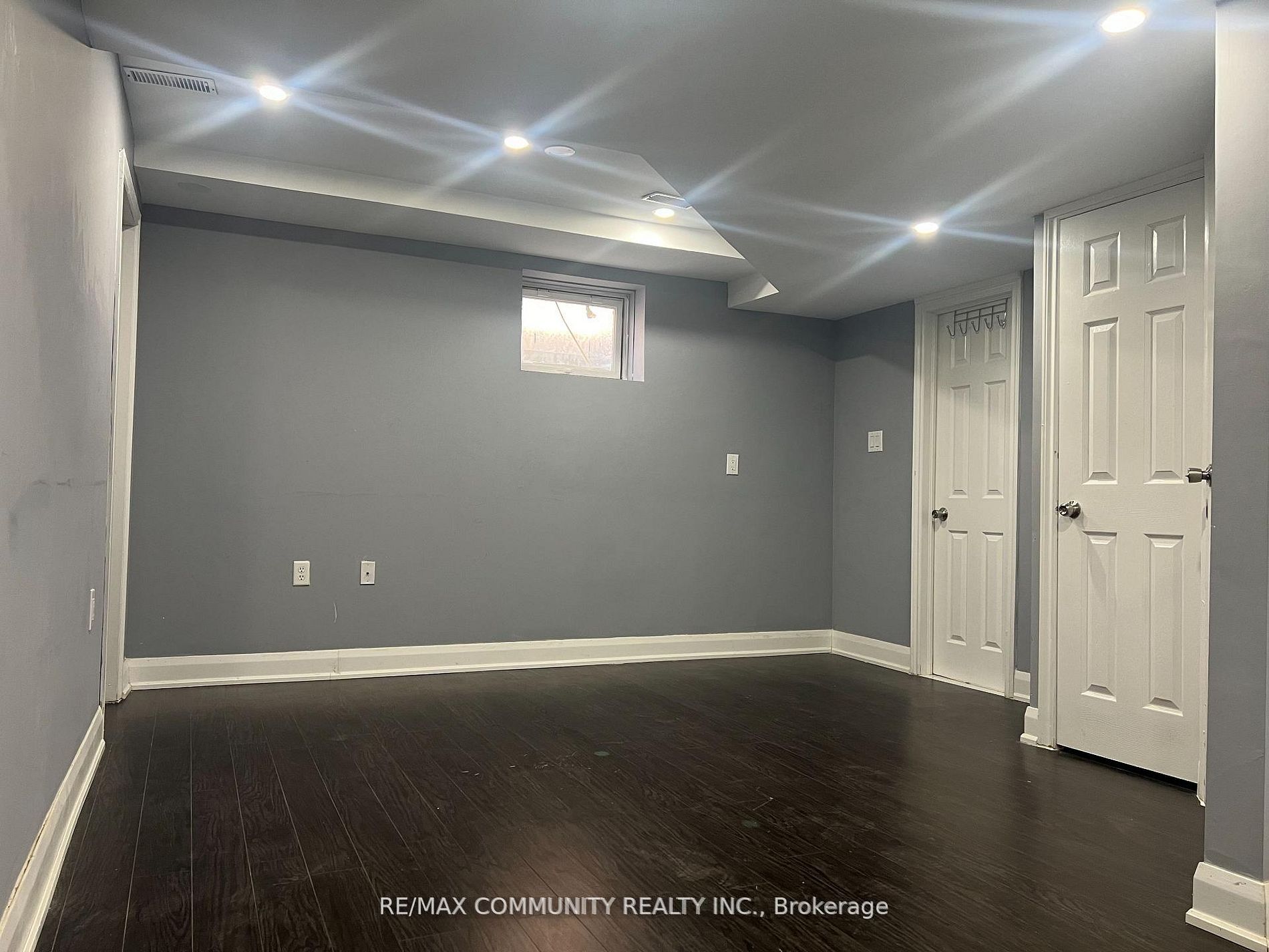 1163 Ravenscroft Road Basement, Ajax, ON L1T 0H9 photo 4