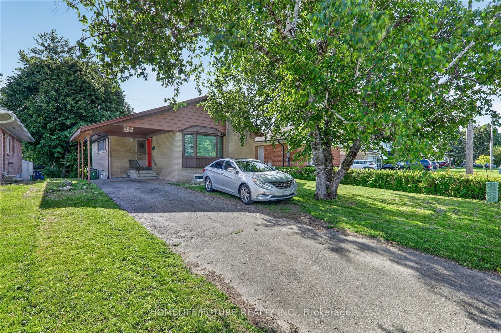 167 Treverton Drive Main, Toronto, ON M1K 3T1 photo 2