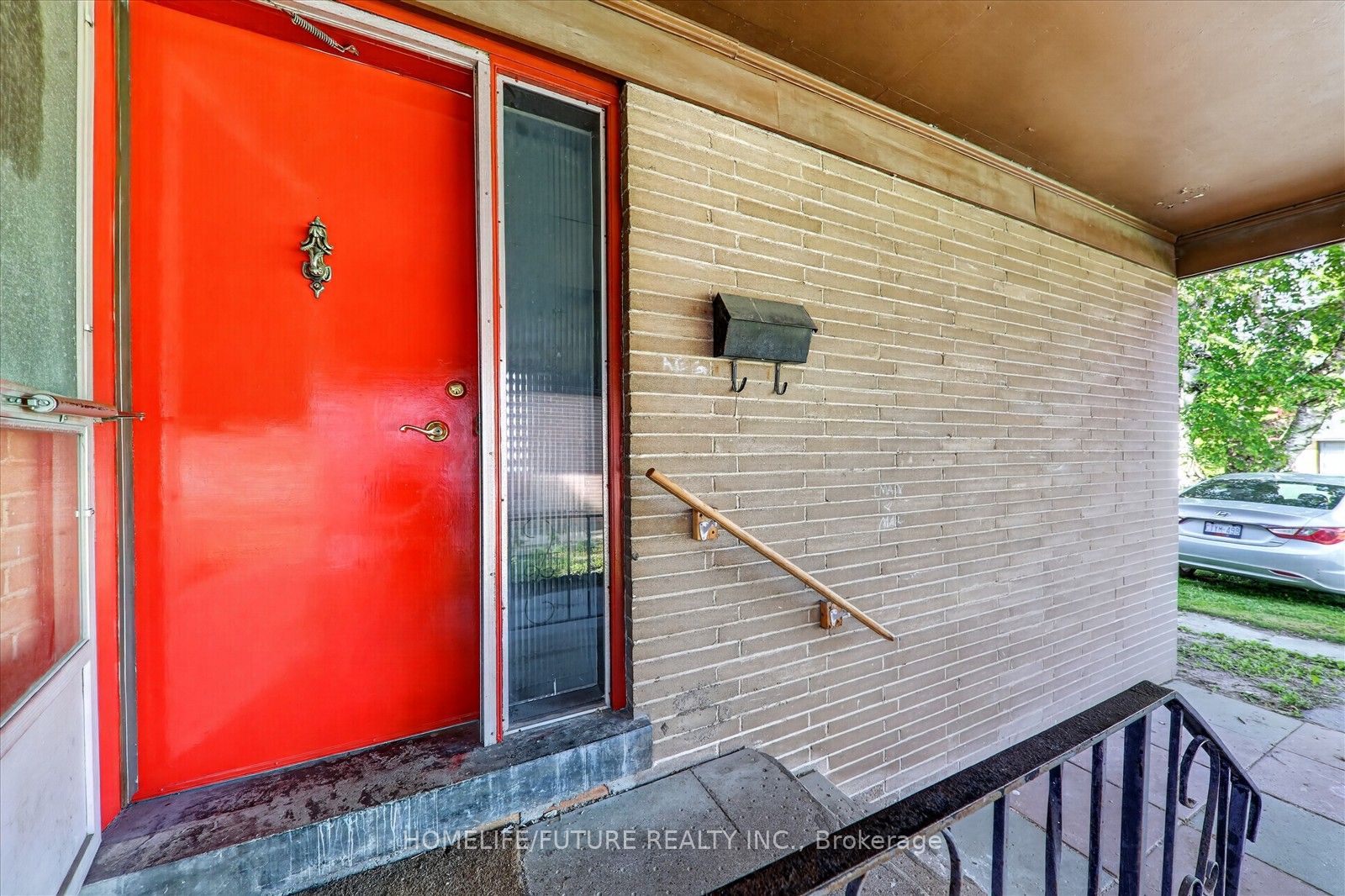 167 Treverton Drive Main, Toronto, ON M1K 3T1 photo 5