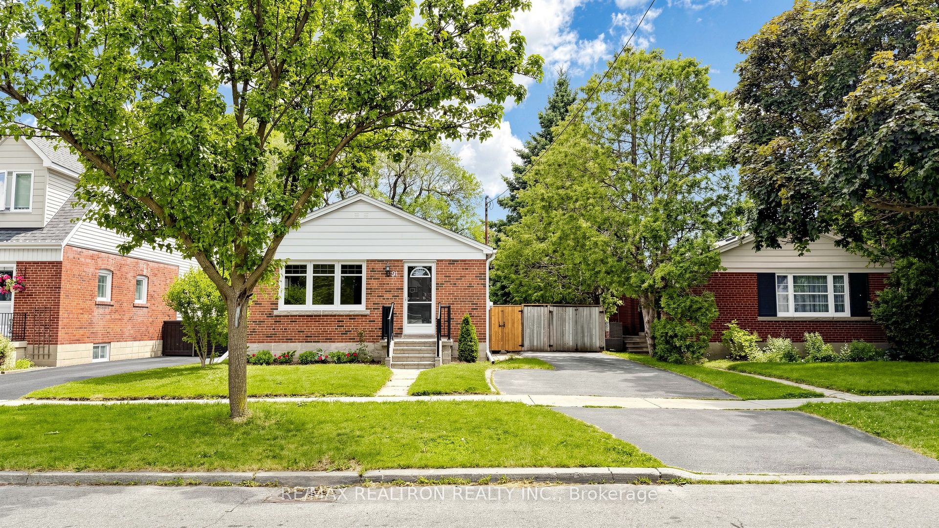 91 Vauxhall Drive, Toronto, ON M1P 1R1 photo 3